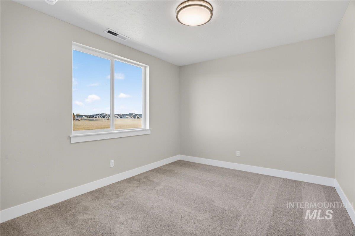 18125 Cinder Brook Ave, Nampa, Idaho 83687, 3 Bedrooms, 2.5 Bathrooms, Residential For Sale, Price $474,600,MLS 98978820