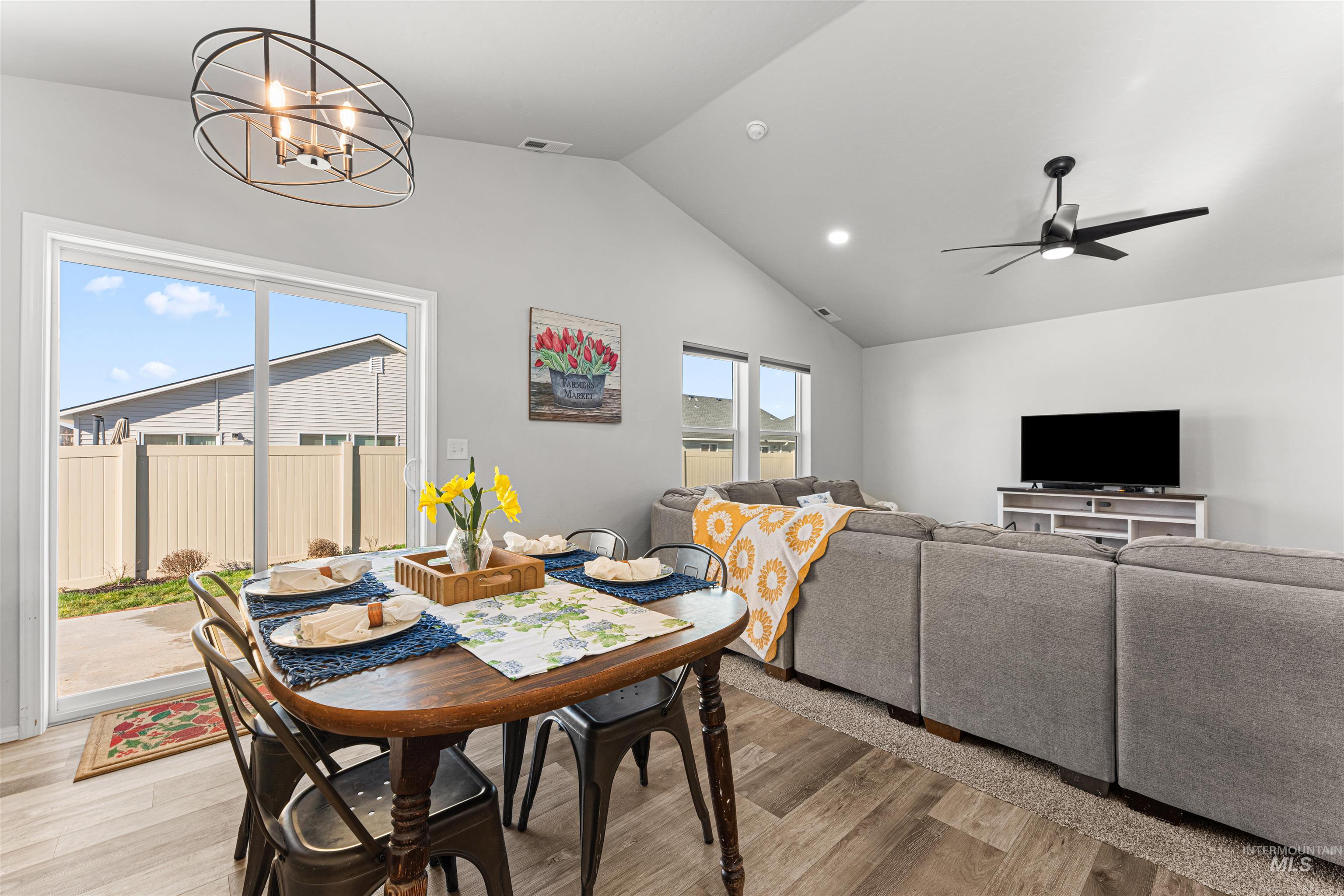 12342 Noreen St., Caldwell, Idaho 83607, 3 Bedrooms, 2 Bathrooms, Residential For Sale, Price $405,000, 98978823