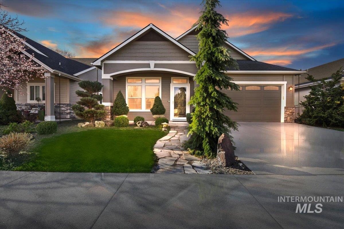 6374 W Mystic Cove Place, Garden City, Idaho 83714, 3 Bedrooms, 2 Bathrooms, Residential For Sale, Price $489,900, 98978828
