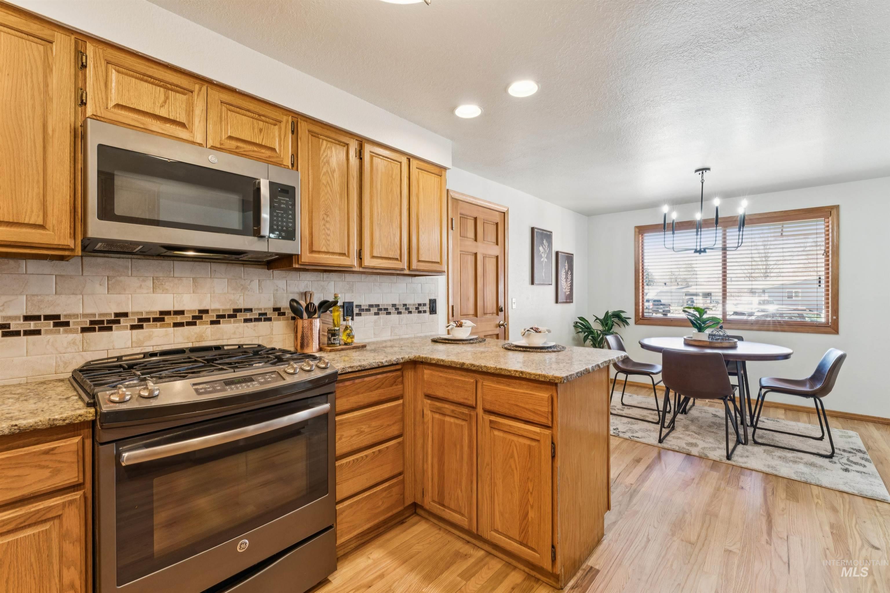 4401 W Castlebar Drive, Boise, Idaho 83703, 4 Bedrooms, 2.5 Bathrooms, Residential For Sale, Price $798,000,MLS 98978829