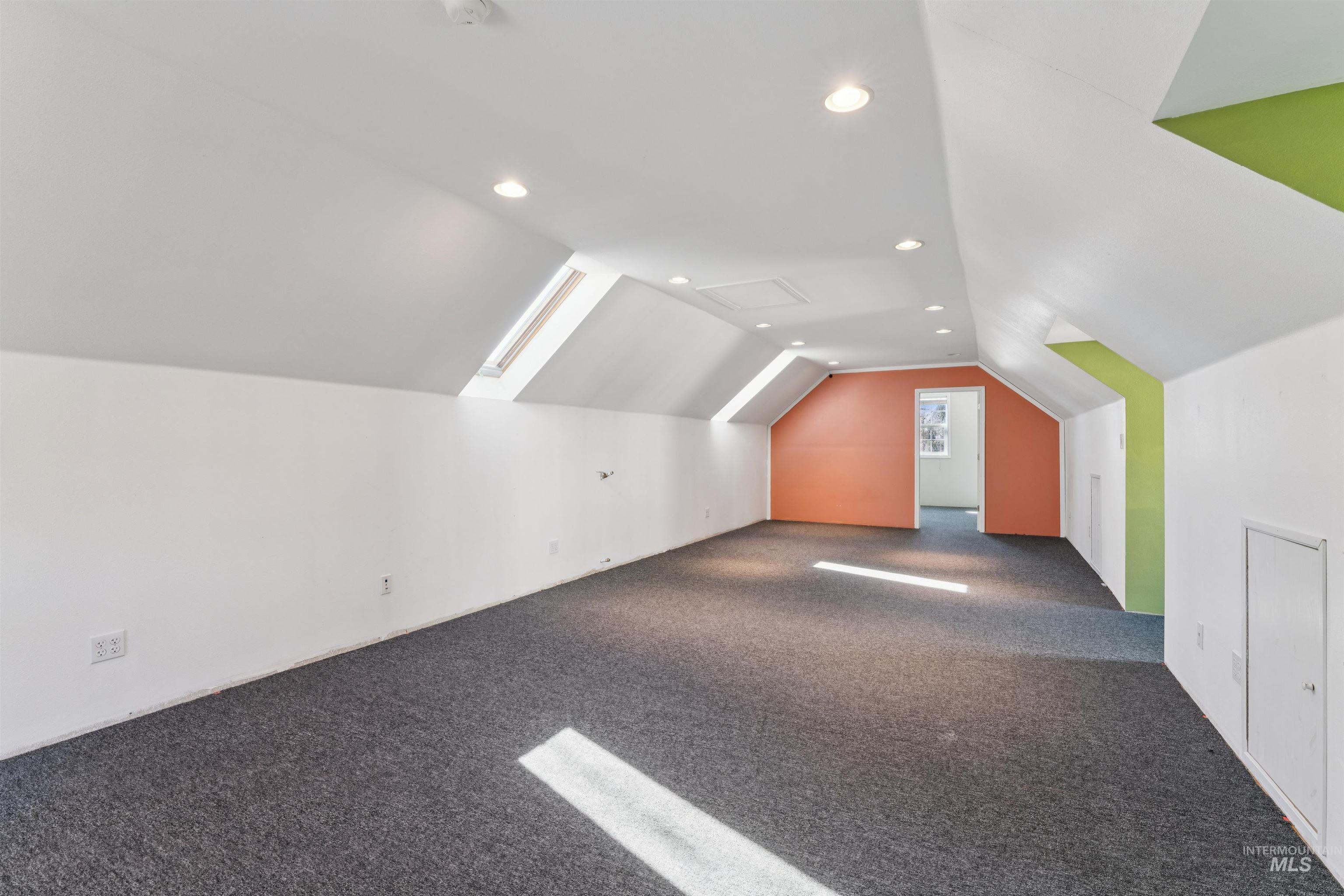 4401 W Castlebar Drive, Boise, Idaho 83703, 4 Bedrooms, 2.5 Bathrooms, Residential For Sale, Price $798,000,MLS 98978829