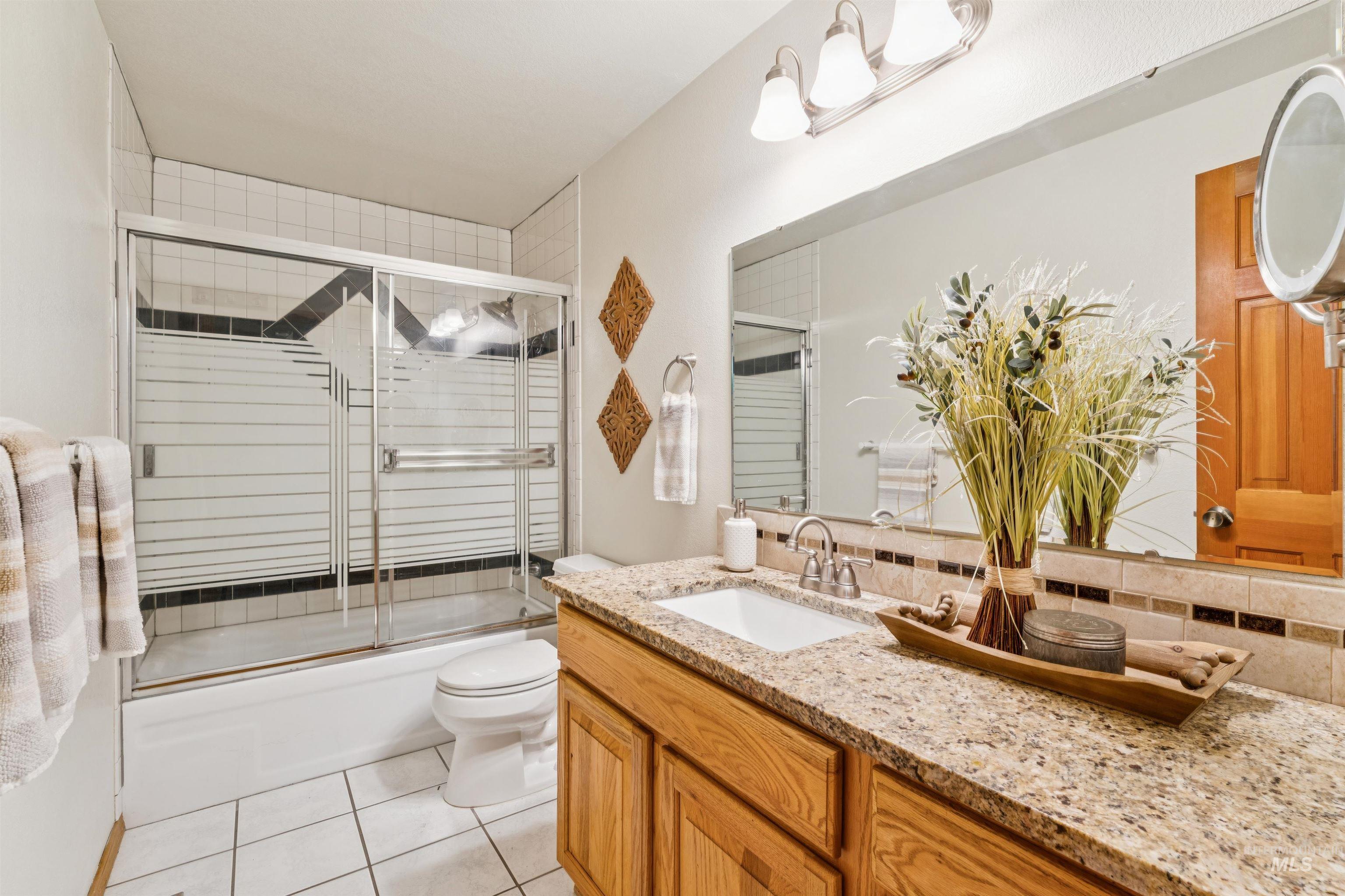 4401 W Castlebar Drive, Boise, Idaho 83703, 4 Bedrooms, 2.5 Bathrooms, Residential For Sale, Price $798,000,MLS 98978829