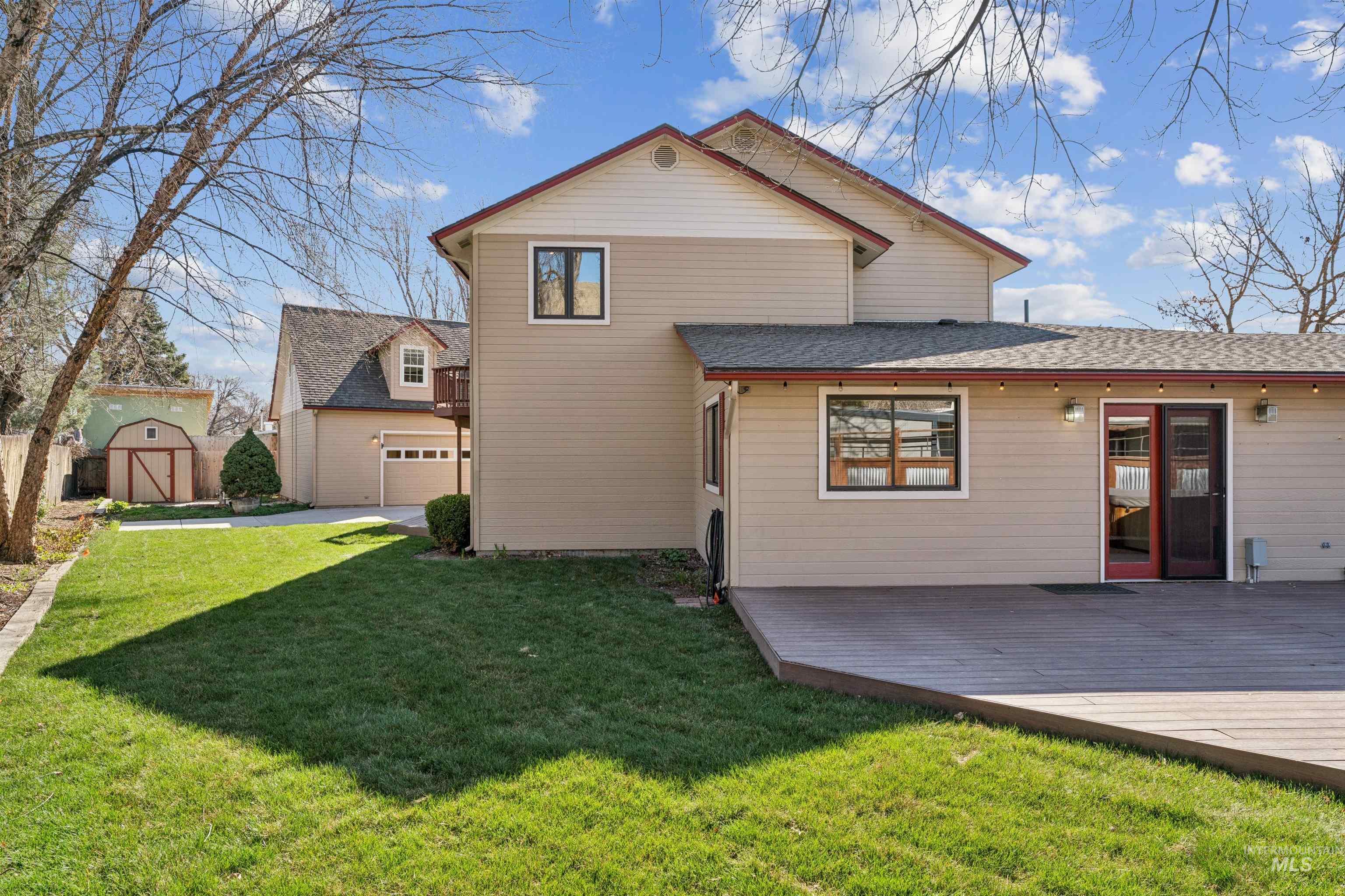 4401 W Castlebar Drive, Boise, Idaho 83703, 4 Bedrooms, 2.5 Bathrooms, Residential For Sale, Price $798,000,MLS 98978829
