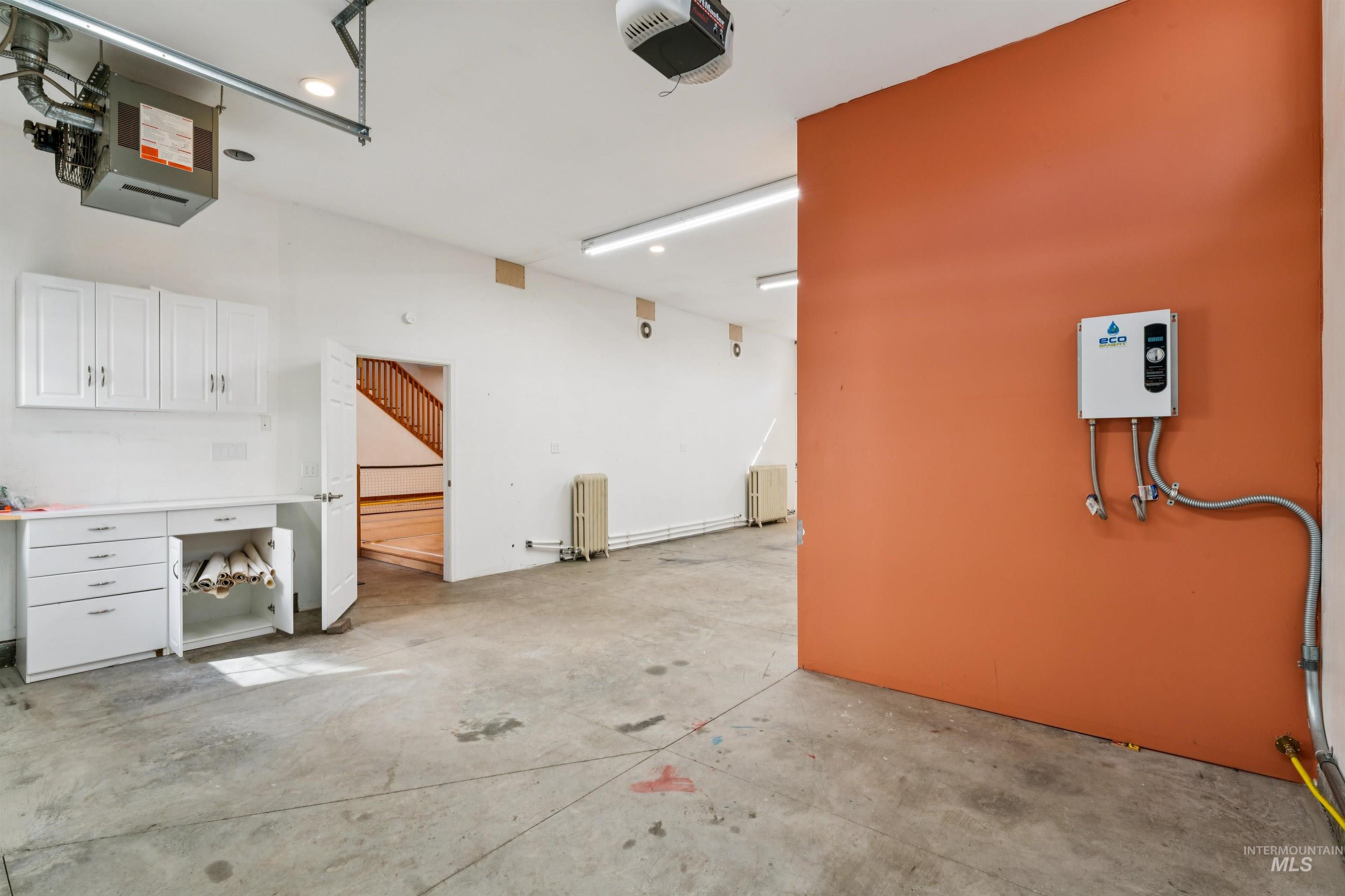 4401 W Castlebar Drive, Boise, Idaho 83703, 4 Bedrooms, 2.5 Bathrooms, Residential For Sale, Price $798,000,MLS 98978829