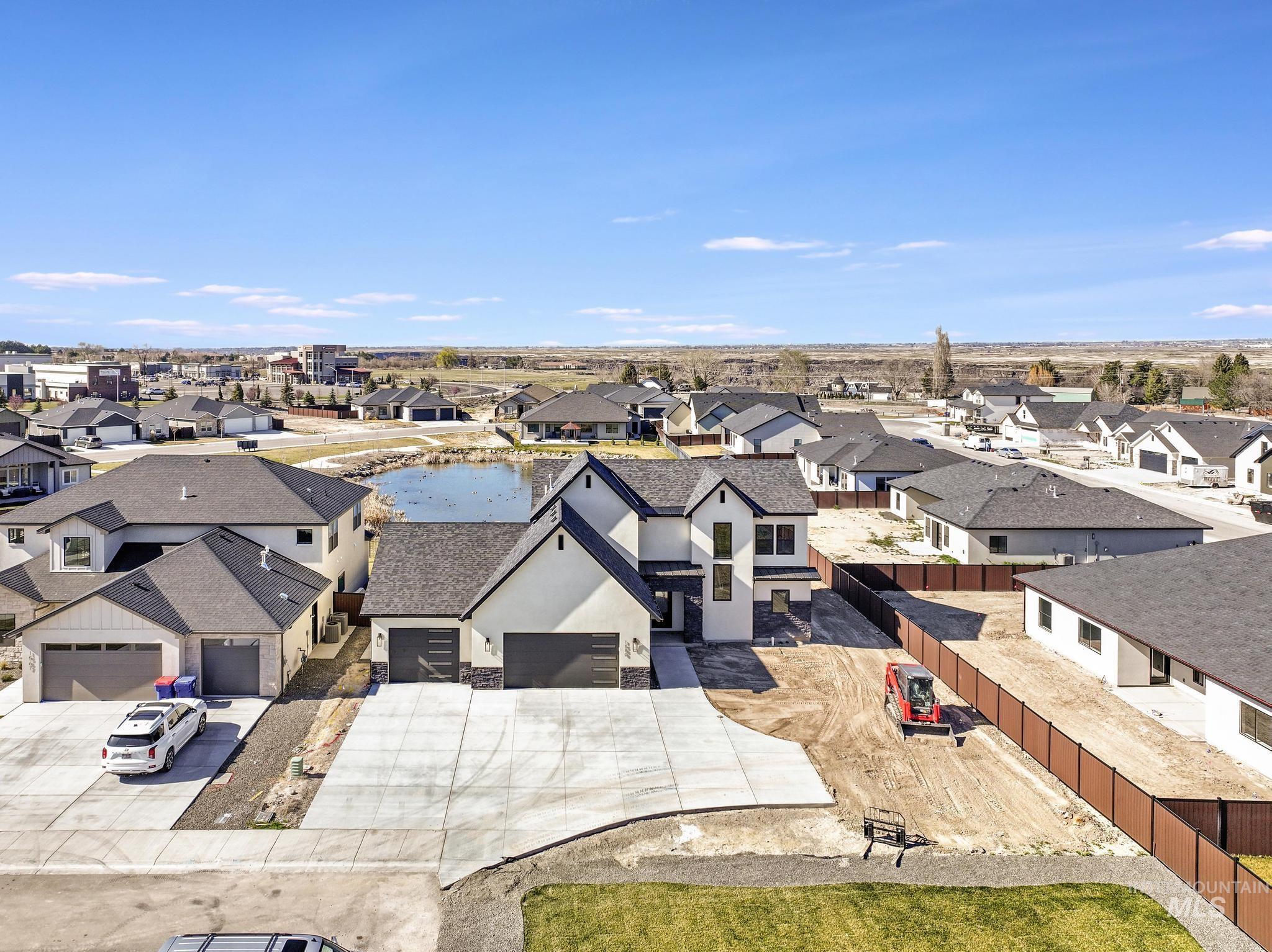 1580 Mary Alice Lake Way, Twin Falls, Idaho 83301-3425, 5 Bedrooms, 3.5 Bathrooms, Residential For Sale, Price $759,900,MLS 98978830