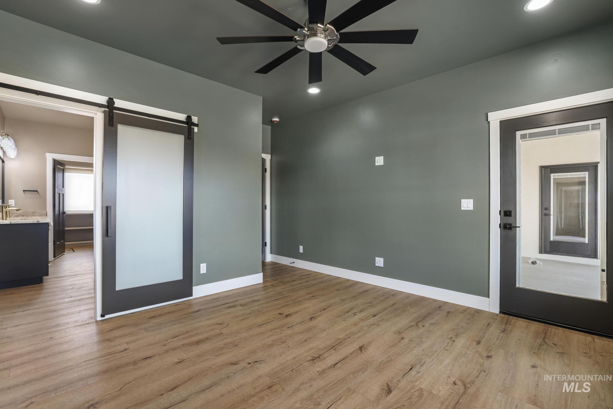 1580 Mary Alice Lake Way, Twin Falls, Idaho 83301-3425, 5 Bedrooms, 3.5 Bathrooms, Residential For Sale, Price $759,900,MLS 98978830