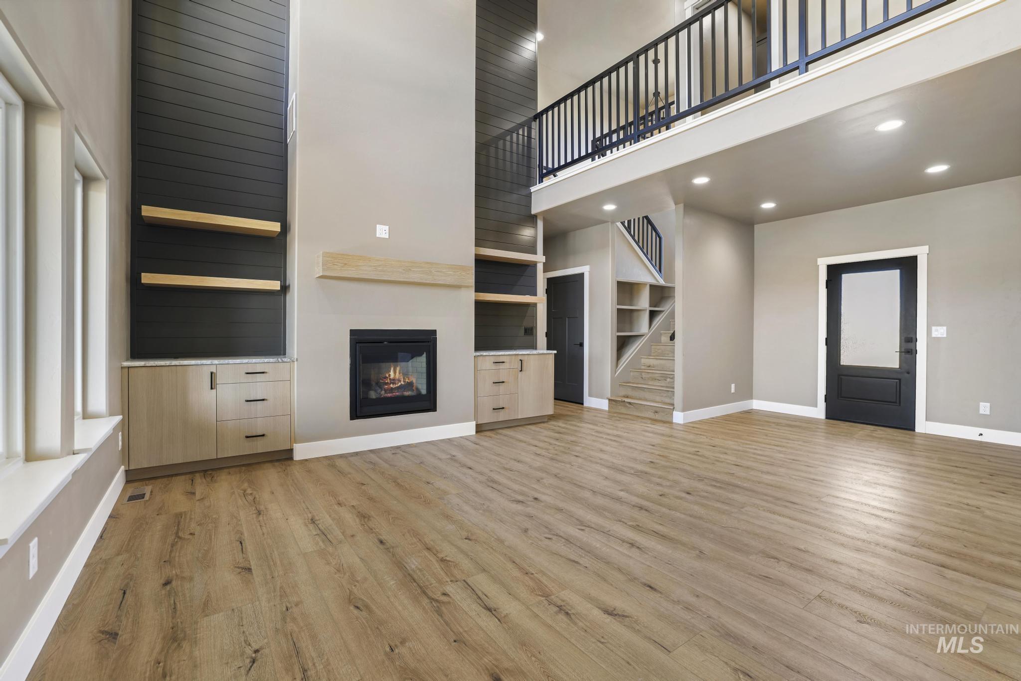 1580 Mary Alice Lake Way, Twin Falls, Idaho 83301-3425, 5 Bedrooms, 3.5 Bathrooms, Residential For Sale, Price $750,000, 98978830