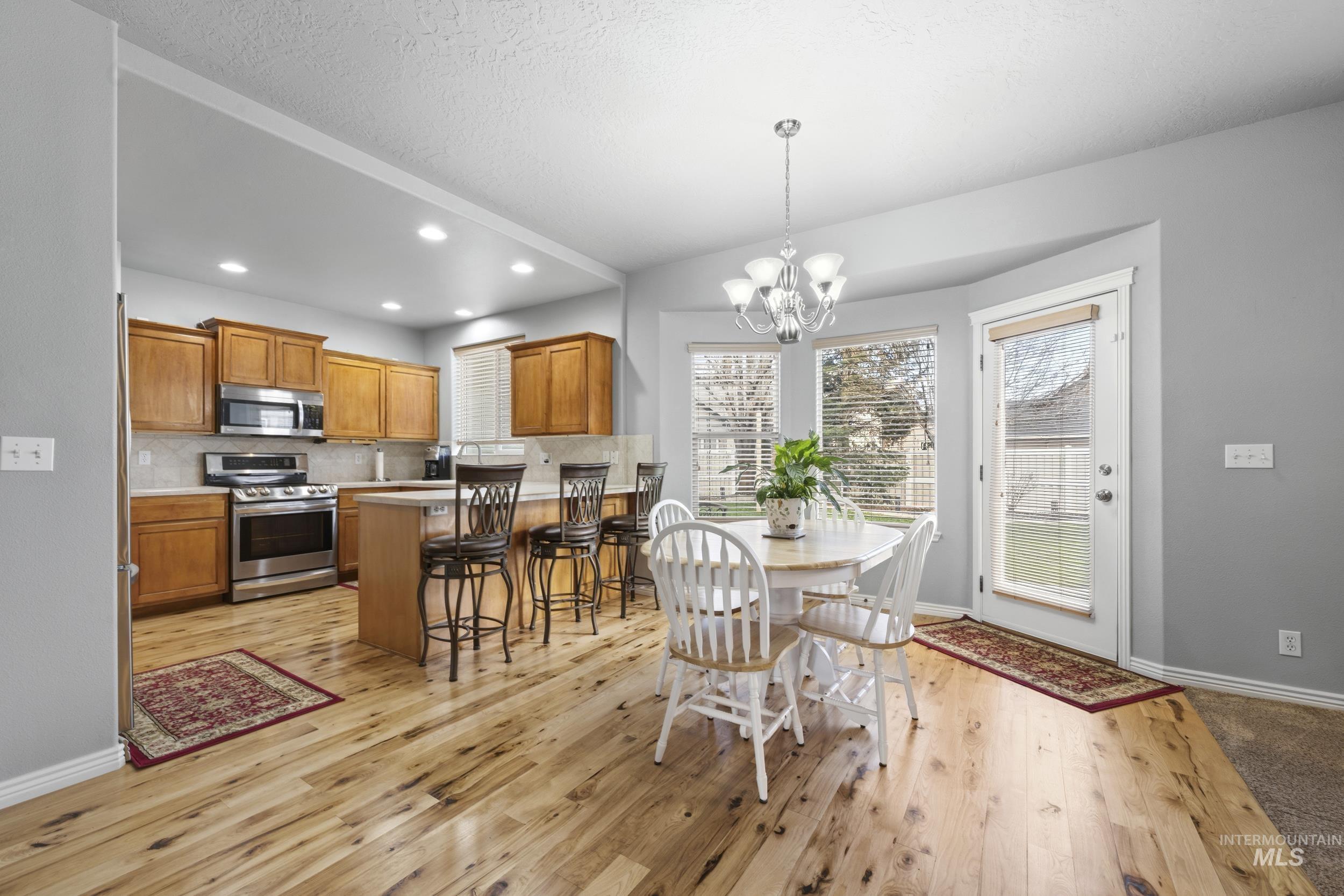 2882 S. Groom Way, Meridian, Idaho 83642, 4 Bedrooms, 2.5 Bathrooms, Residential For Sale, Price $625,000,MLS 98978832