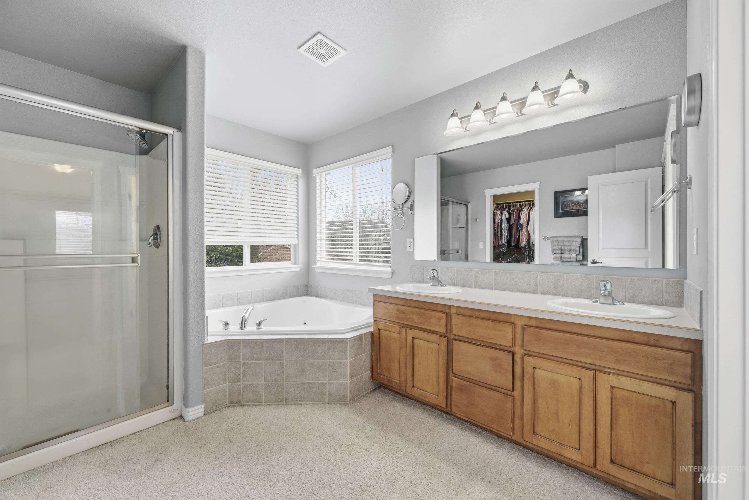 2882 S. Groom Way, Meridian, Idaho 83642, 4 Bedrooms, 2.5 Bathrooms, Residential For Sale, Price $625,000,MLS 98978832