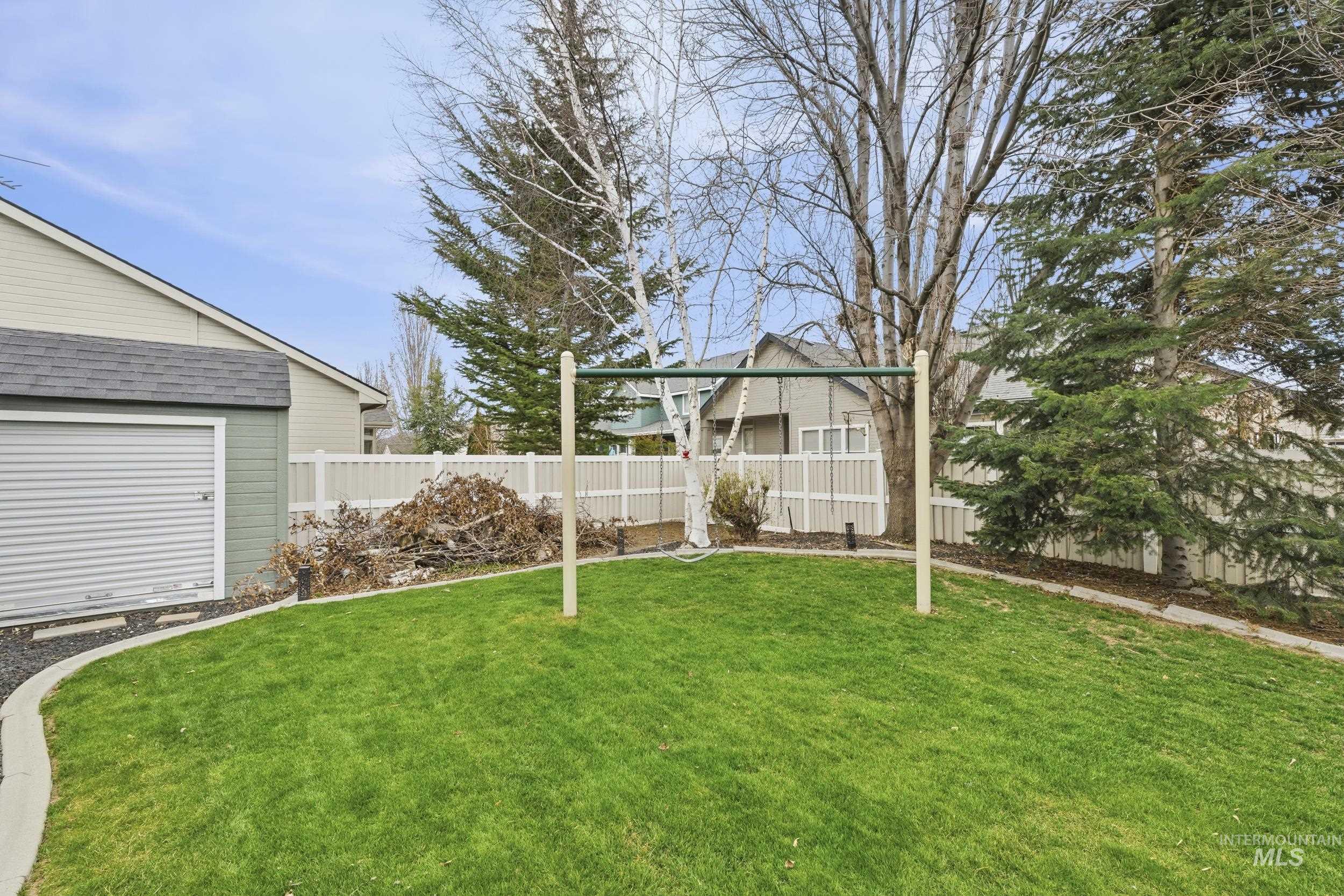 2882 S. Groom Way, Meridian, Idaho 83642, 4 Bedrooms, 2.5 Bathrooms, Residential For Sale, Price $625,000,MLS 98978832