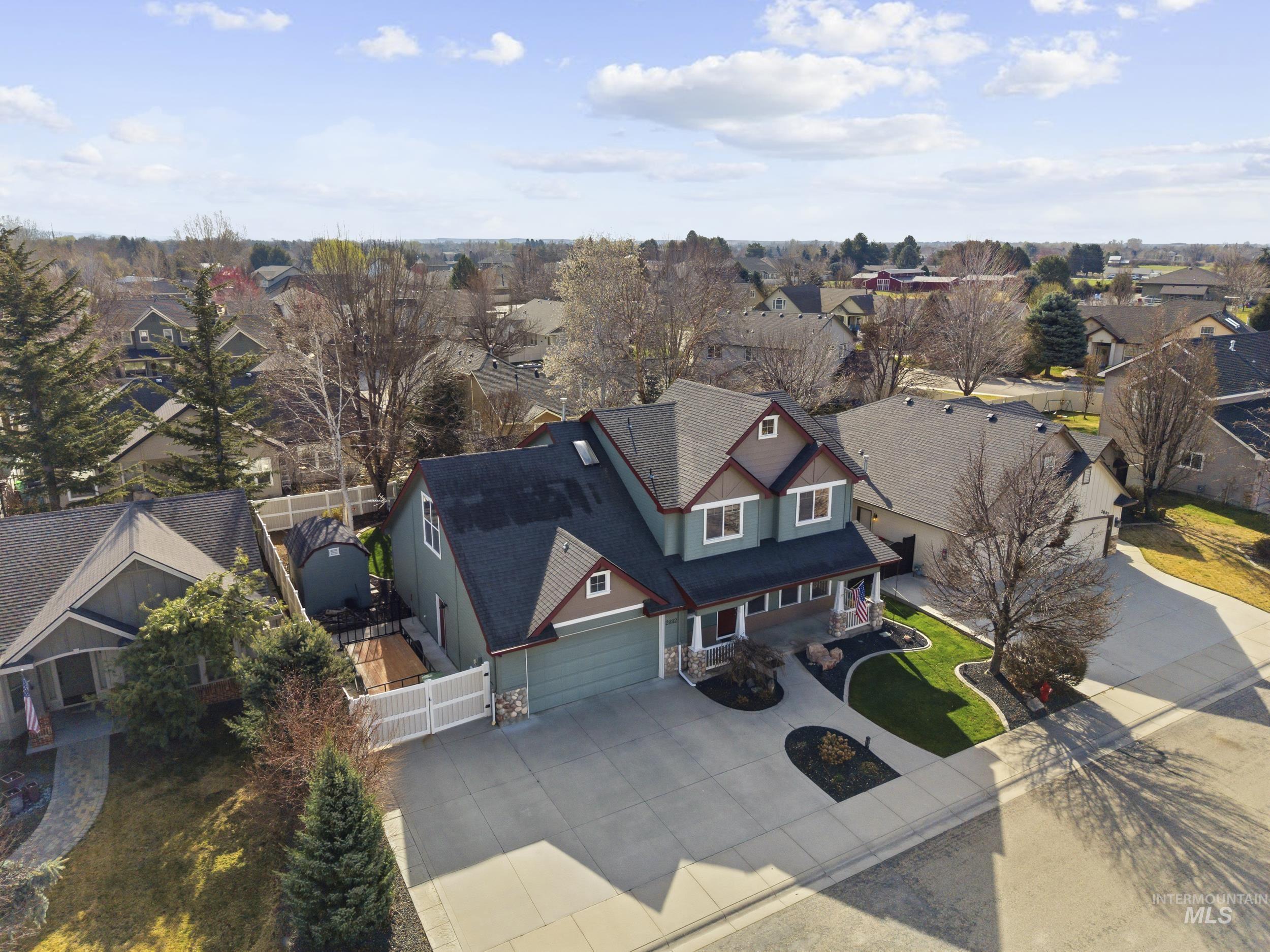 2882 S. Groom Way, Meridian, Idaho 83642, 4 Bedrooms, 2.5 Bathrooms, Residential For Sale, Price $625,000,MLS 98978832