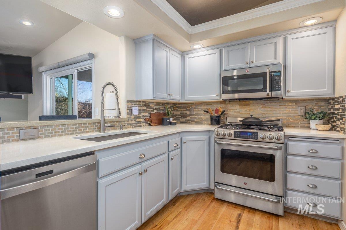 8688 W Mediterranean Ct, Boise, Idaho 83709, 3 Bedrooms, 2 Bathrooms, Residential For Sale, Price $599,900,MLS 98978833