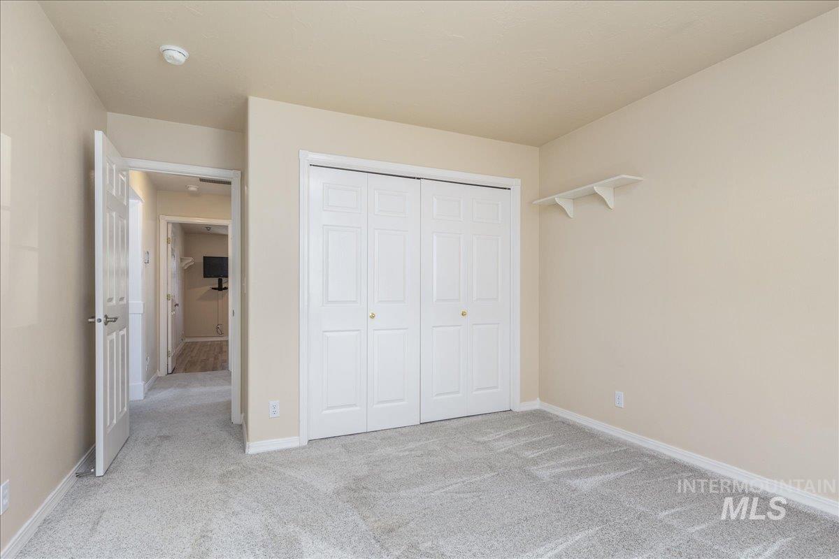 8688 W Mediterranean Ct, Boise, Idaho 83709, 3 Bedrooms, 2 Bathrooms, Residential For Sale, Price $599,900,MLS 98978833