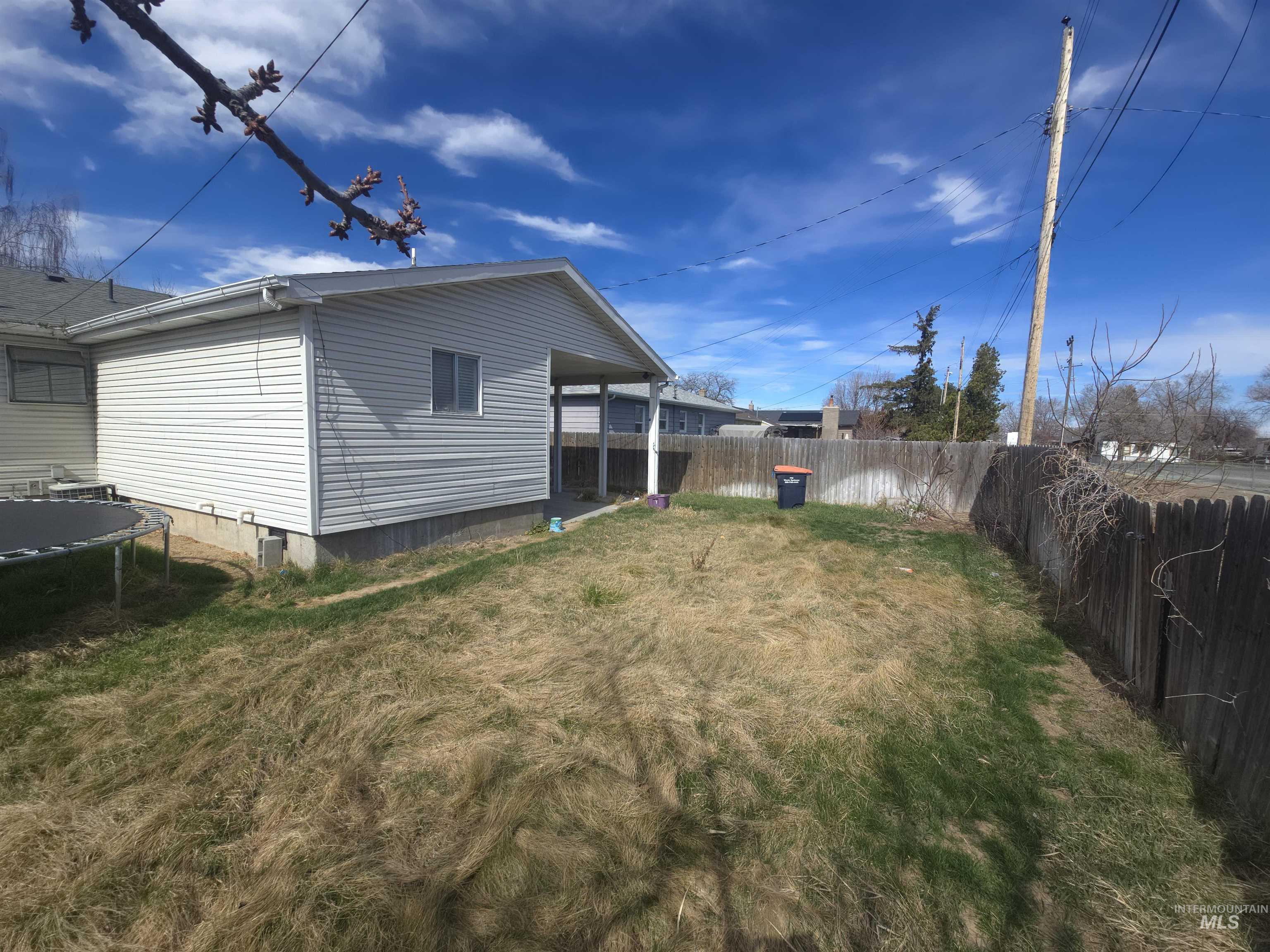 458 Rose St. N, Twin Falls, Idaho 83301, 4 Bedrooms, 2 Bathrooms, Residential For Sale, Price $310,000, 98978834