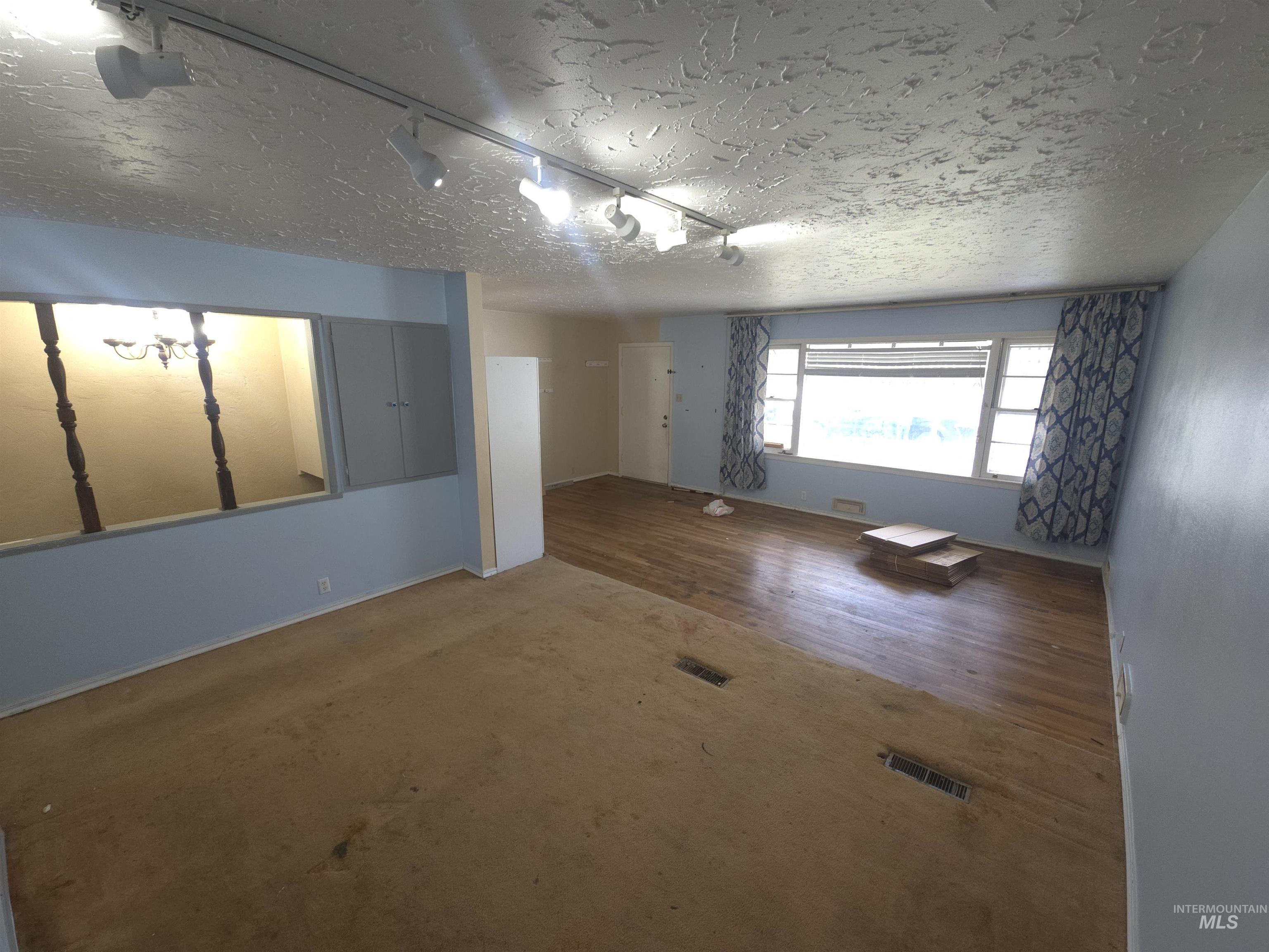 458 Rose St. N, Twin Falls, Idaho 83301, 4 Bedrooms, 2 Bathrooms, Residential For Sale, Price $310,000, 98978834