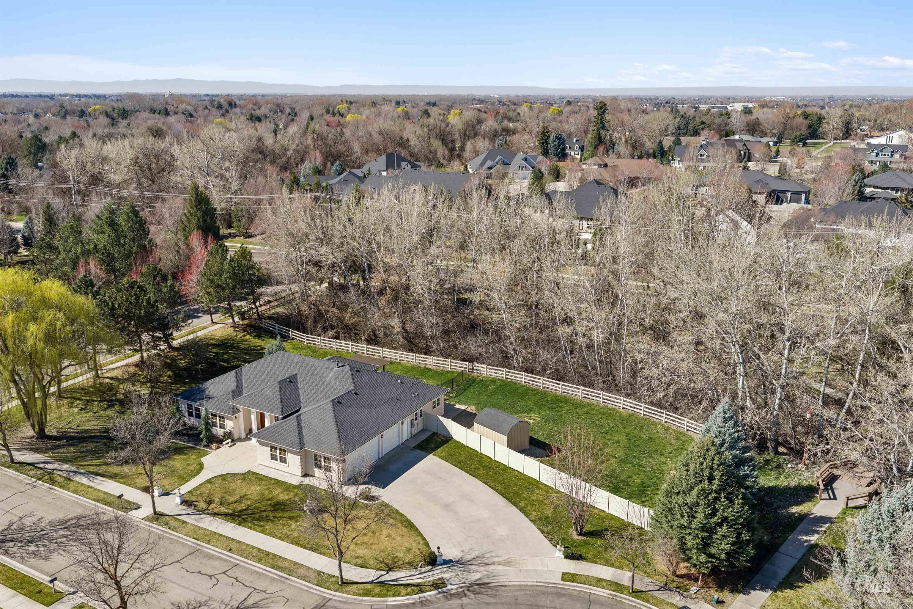 977 N Woodvalley, Eagle, Idaho 83616, 3 Bedrooms, 2.5 Bathrooms, Residential For Sale, Price $1,049,900,MLS 98978836