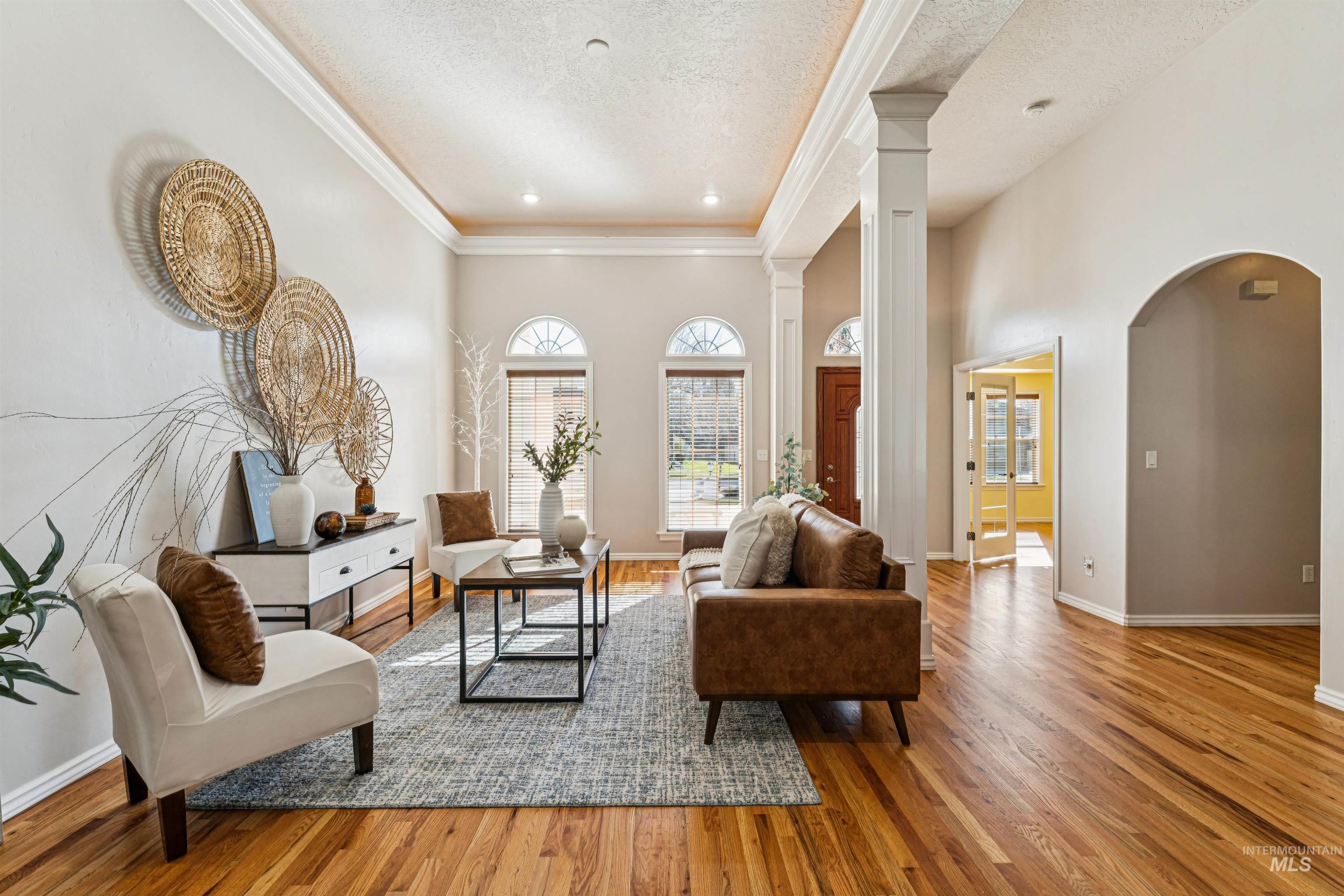 977 N Woodvalley, Eagle, Idaho 83616, 3 Bedrooms, 2.5 Bathrooms, Residential For Sale, Price $1,049,900,MLS 98978836