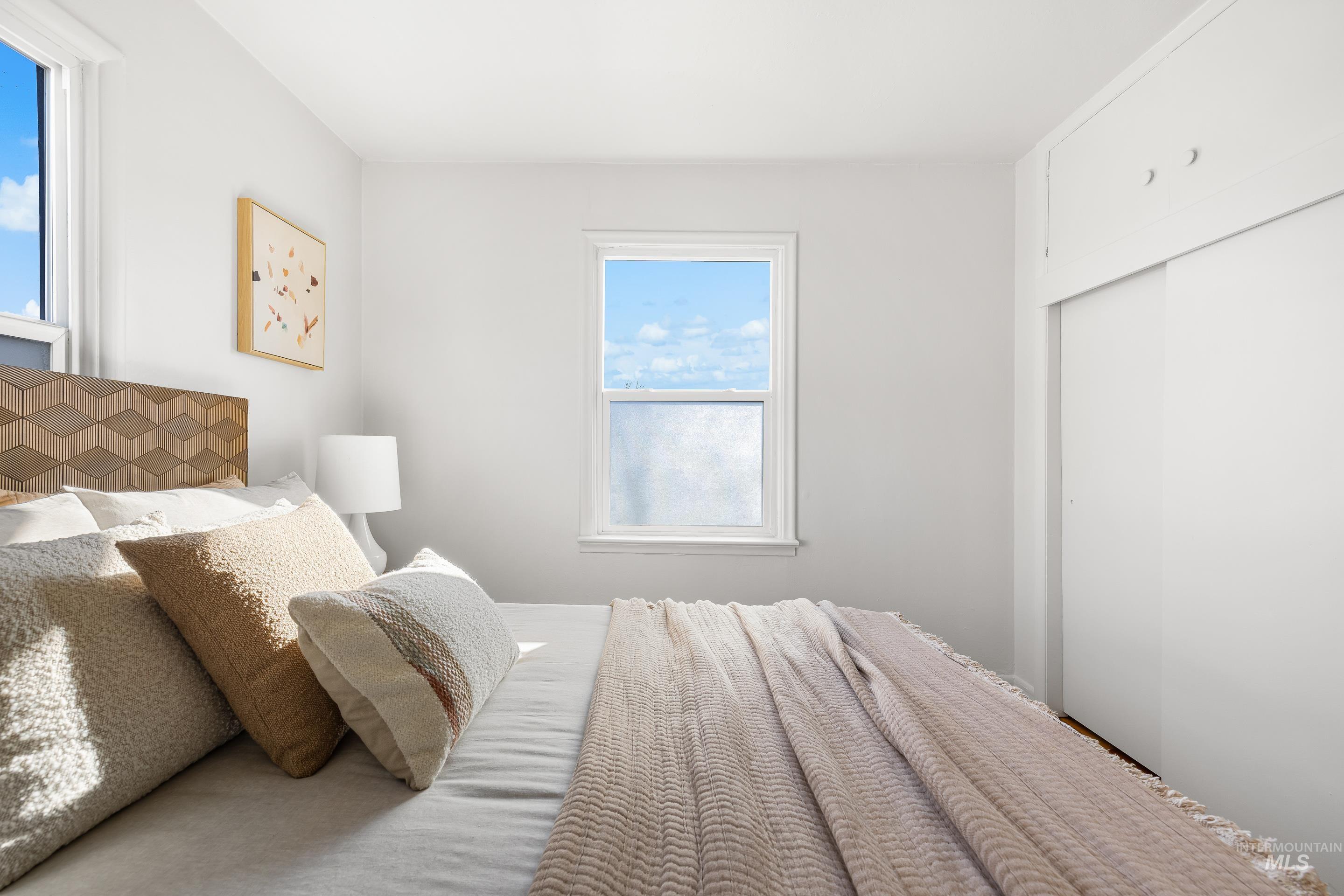 2131 S Atlantic St, Boise, Idaho 83705, 2 Bedrooms, 1 Bathroom, Residential For Sale, Price $315,000,MLS 98978840