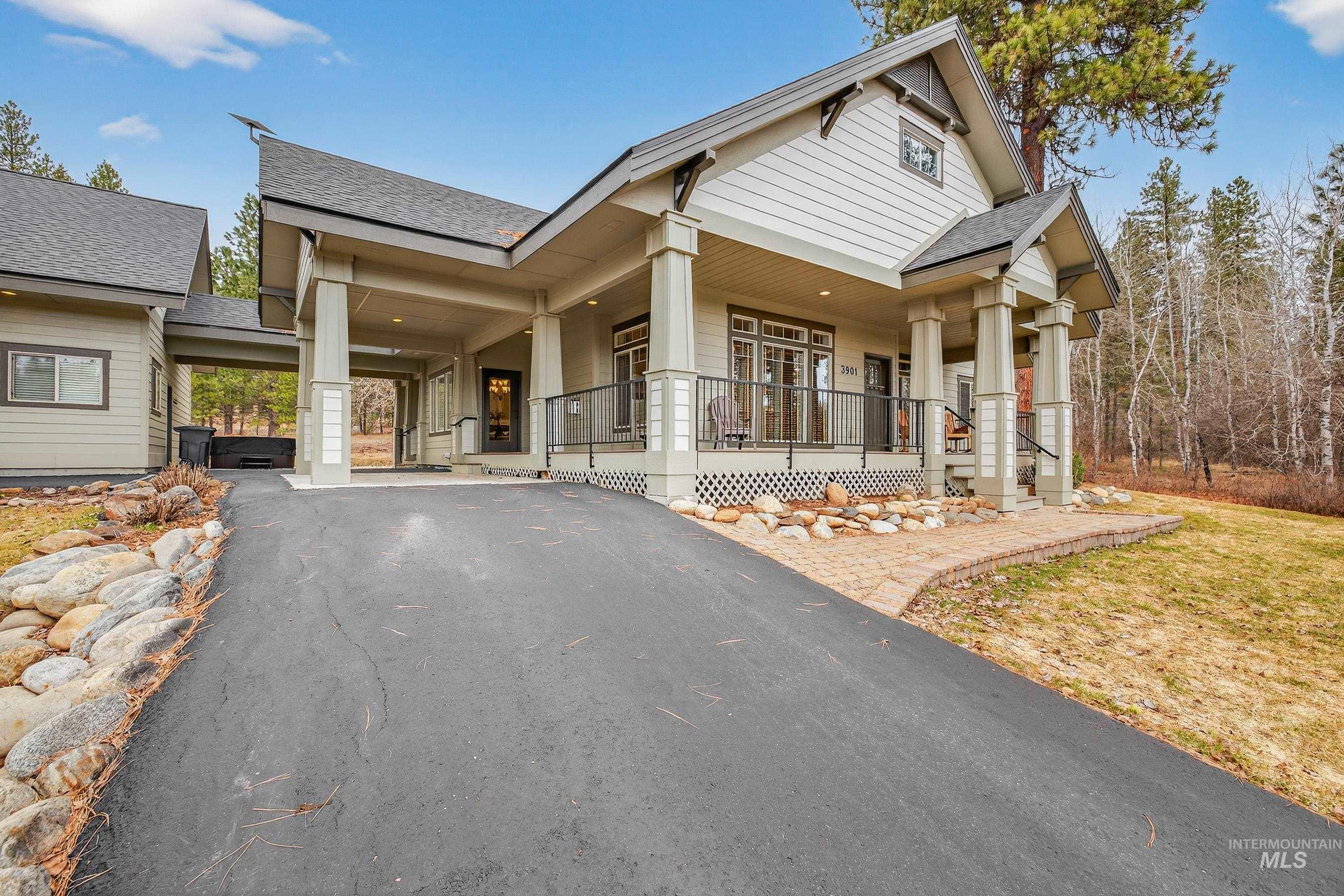 3901 Ponderosa Court, New Meadows, Idaho 83654, 3 Bedrooms, 2 Bathrooms, Residential For Sale, Price $889,000,MLS 98978845