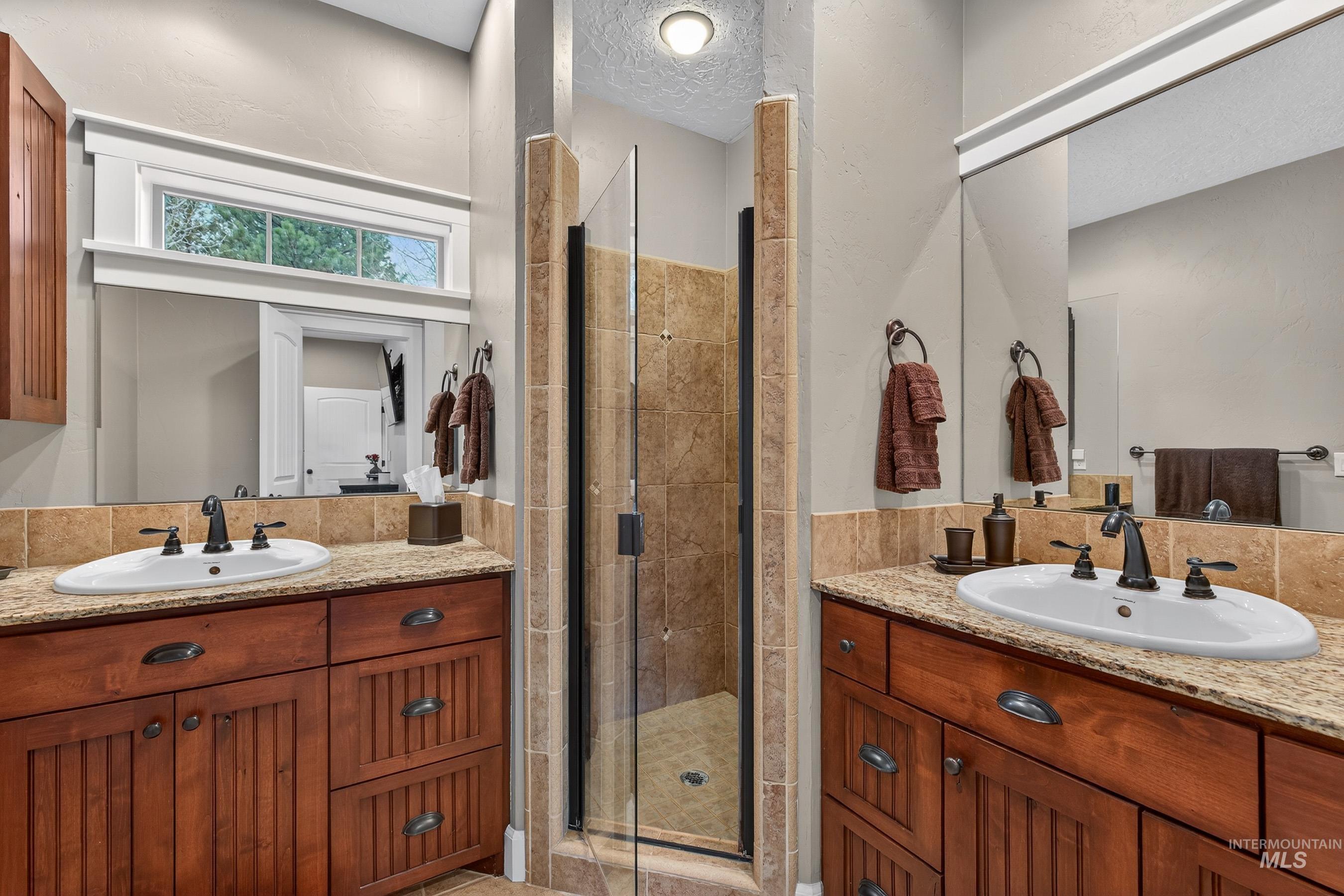 3901 Ponderosa Court, New Meadows, Idaho 83654, 3 Bedrooms, 2 Bathrooms, Residential For Sale, Price $889,000,MLS 98978845