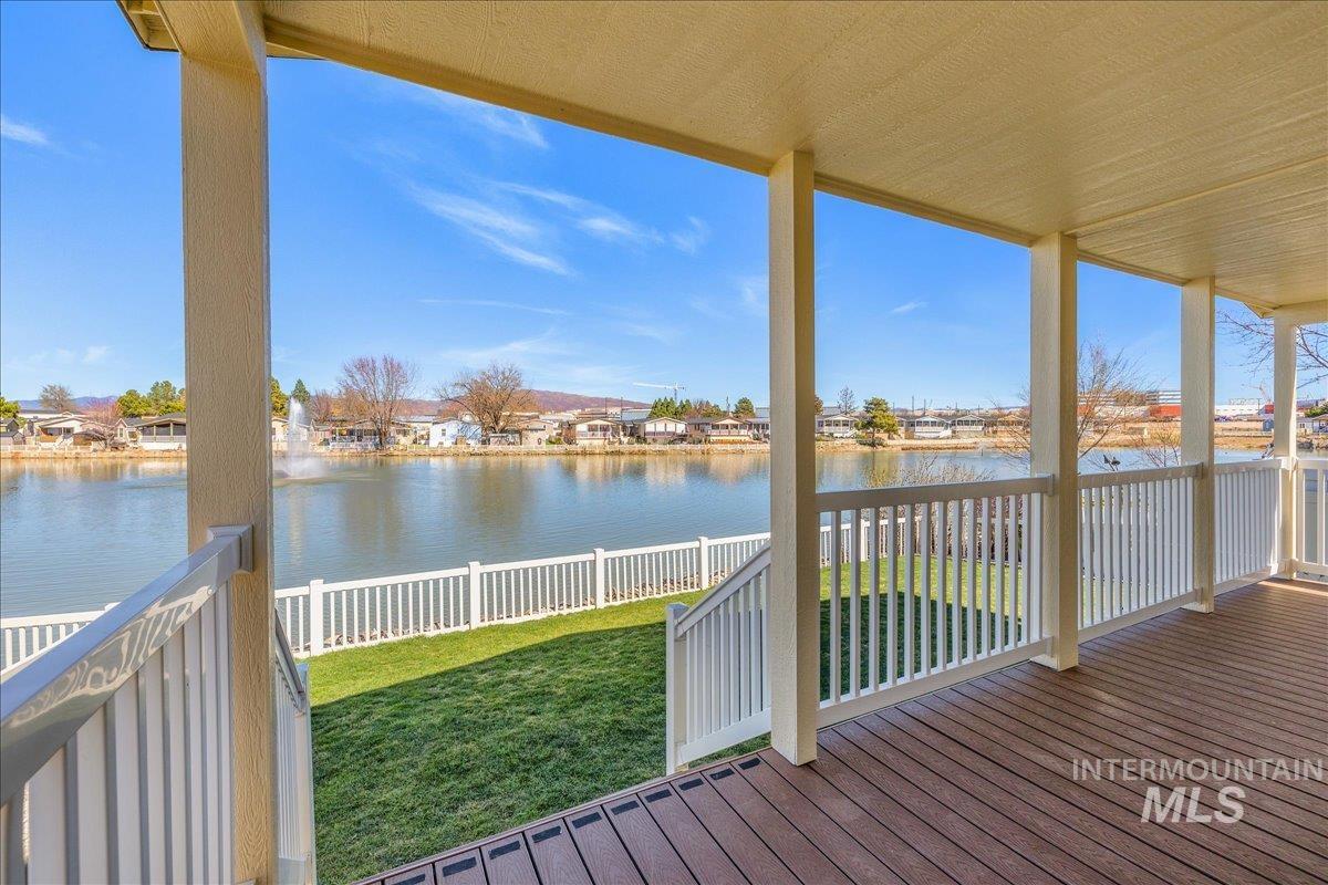 2164 Blue Spruce Ln, Boise, Idaho 83716, 3 Bedrooms, 2 Bathrooms, Residential For Sale, Price $229,999,MLS 98978846