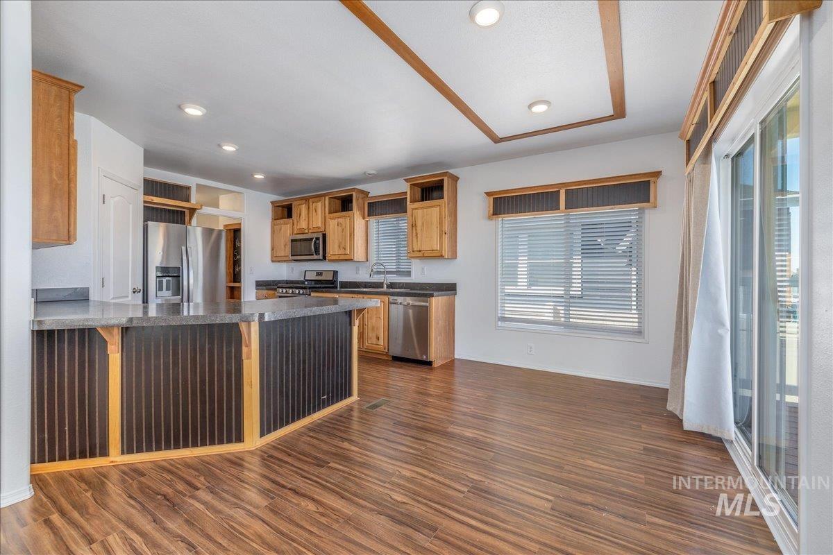 2164 Blue Spruce Ln, Boise, Idaho 83716, 3 Bedrooms, 2 Bathrooms, Residential For Sale, Price $229,999,MLS 98978846