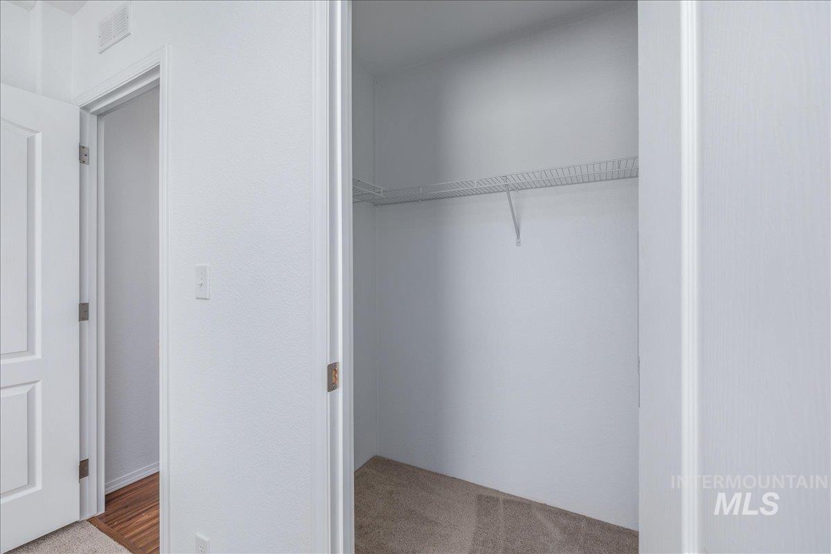 2164 Blue Spruce Ln, Boise, Idaho 83716, 3 Bedrooms, 2 Bathrooms, Residential For Sale, Price $229,999,MLS 98978846