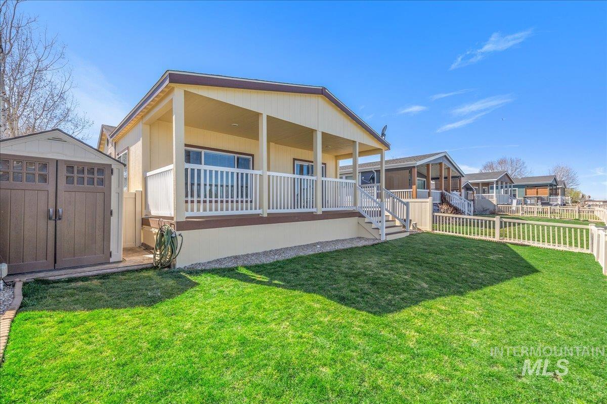 2164 Blue Spruce Ln, Boise, Idaho 83716, 3 Bedrooms, 2 Bathrooms, Residential For Sale, Price $229,999,MLS 98978846