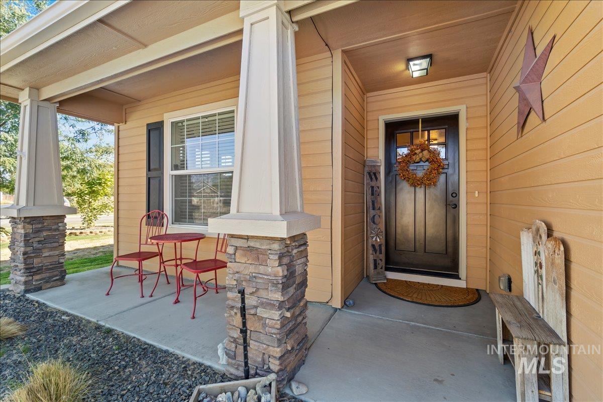 17689 N Weiser, Nampa, Idaho 83687, 3 Bedrooms, 2 Bathrooms, Residential For Sale, Price $415,000, 98978850