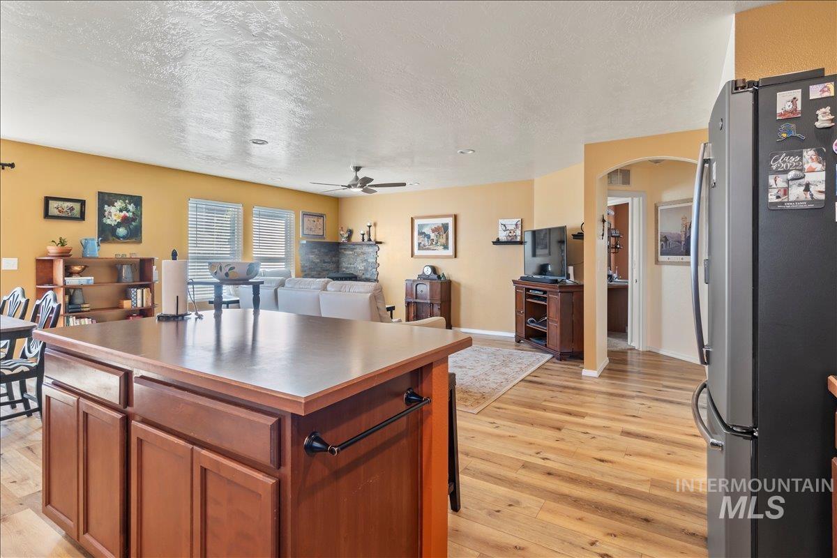 17689 N Weiser, Nampa, Idaho 83687, 3 Bedrooms, 2 Bathrooms, Residential For Sale, Price $415,000,MLS 98978850