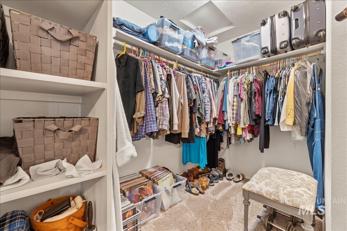 17689 N Weiser, Nampa, Idaho 83687, 3 Bedrooms, 2 Bathrooms, Residential For Sale, Price $415,000,MLS 98978850