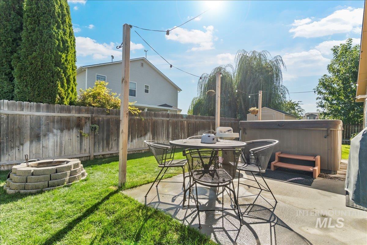 17689 N Weiser, Nampa, Idaho 83687, 3 Bedrooms, 2 Bathrooms, Residential For Sale, Price $415,000,MLS 98978850