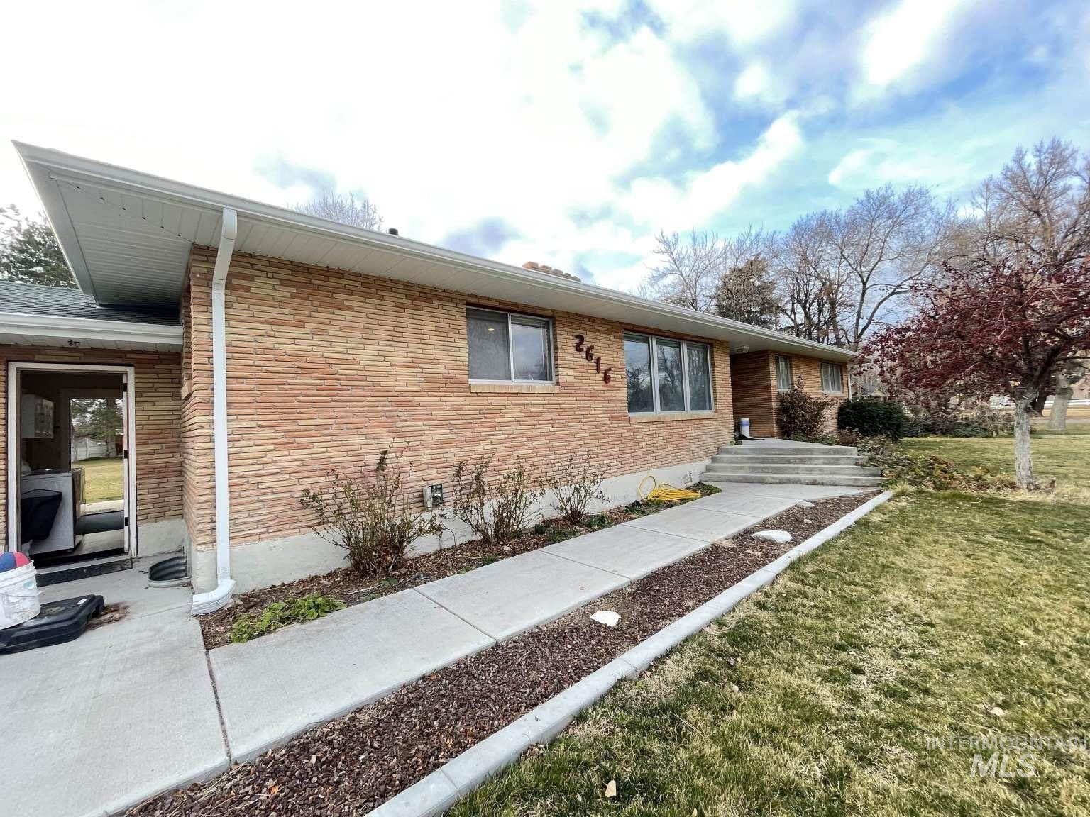 2616 Burton Ave, Burley, Idaho 83318, 4 Bedrooms, 2 Bathrooms, Residential For Sale, Price $530,000, 98978858