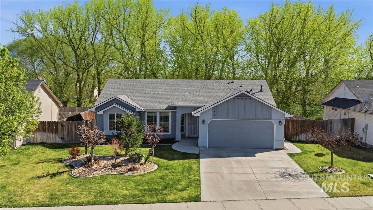 5217 Asbury Way, Caldwell, Idaho 83607, 3 Bedrooms, 2 Bathrooms, Residential For Sale, Price $350,000,MLS 98978861