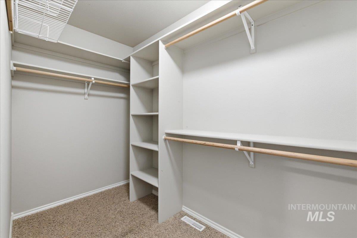 5217 Asbury Way, Caldwell, Idaho 83607, 3 Bedrooms, 2 Bathrooms, Residential For Sale, Price $350,000,MLS 98978861