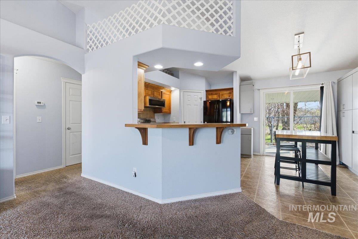 5217 Asbury Way, Caldwell, Idaho 83607, 3 Bedrooms, 2 Bathrooms, Residential For Sale, Price $350,000,MLS 98978861