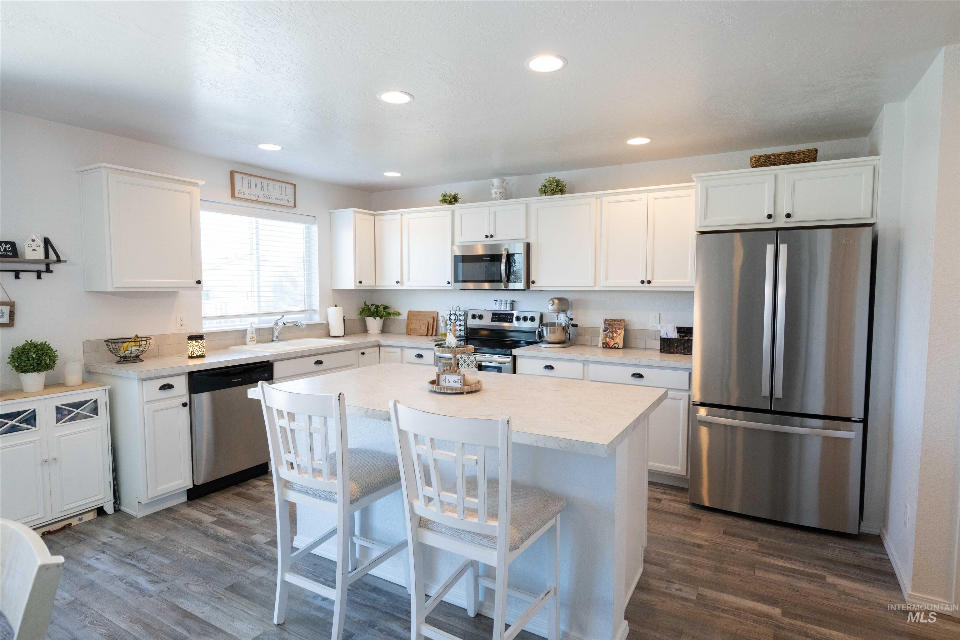 1660 SW Levant Way, Mountain Home, Idaho 83647, 4 Bedrooms, 2.5 Bathrooms, Residential For Sale, Price $460,000,MLS 98978863