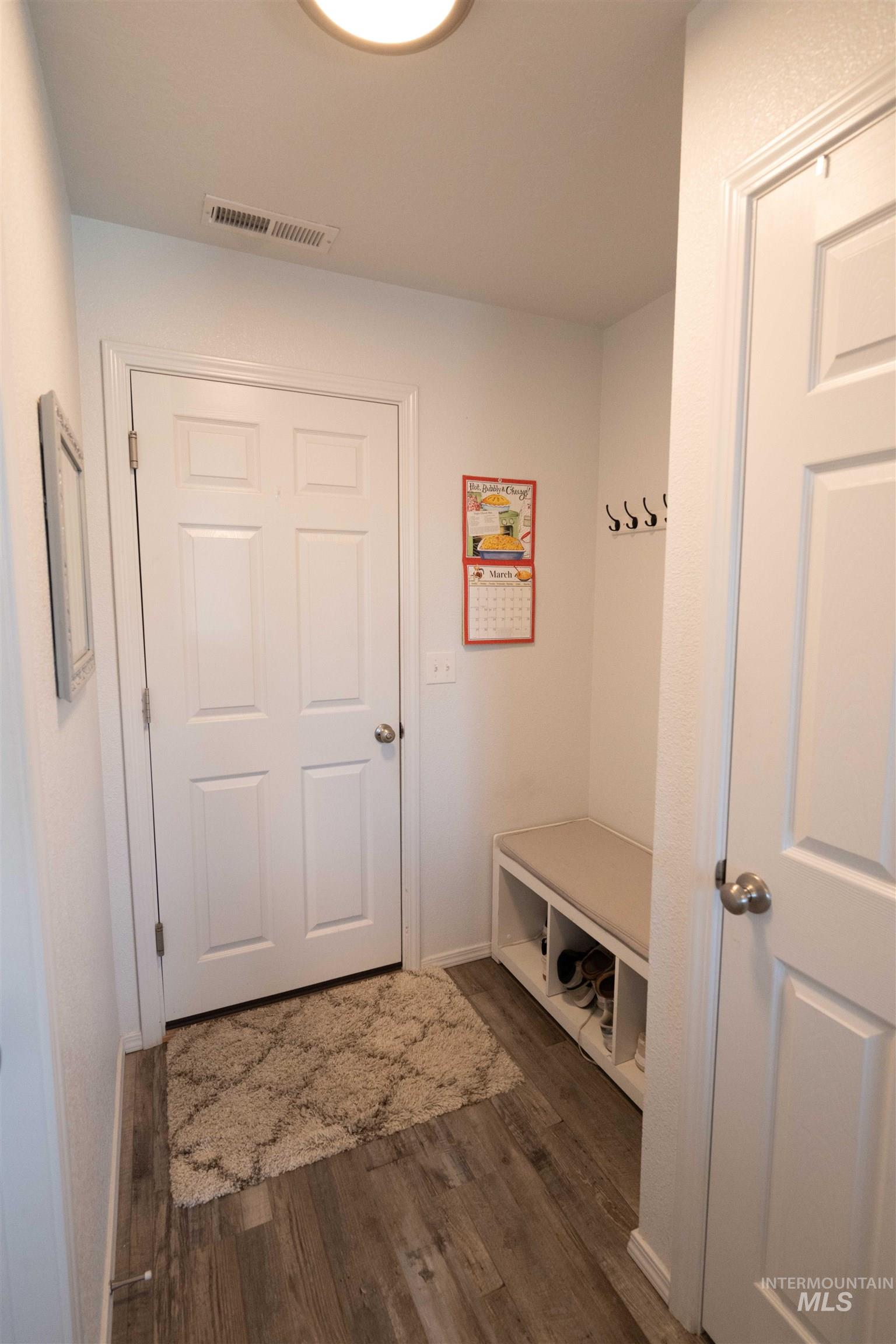 1660 SW Levant Way, Mountain Home, Idaho 83647, 4 Bedrooms, 2.5 Bathrooms, Residential For Sale, Price $460,000,MLS 98978863