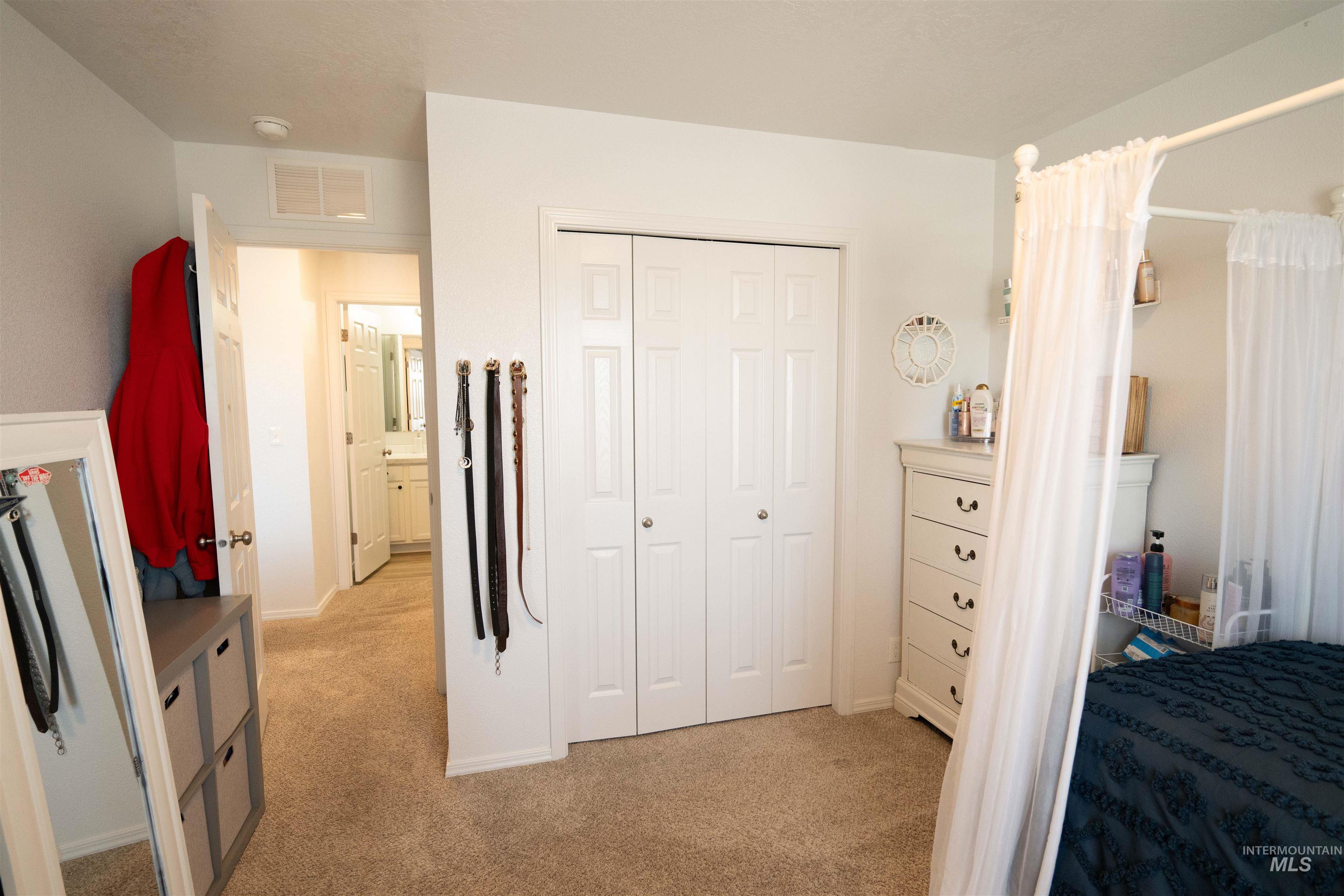 1660 SW Levant Way, Mountain Home, Idaho 83647, 4 Bedrooms, 2.5 Bathrooms, Residential For Sale, Price $460,000,MLS 98978863