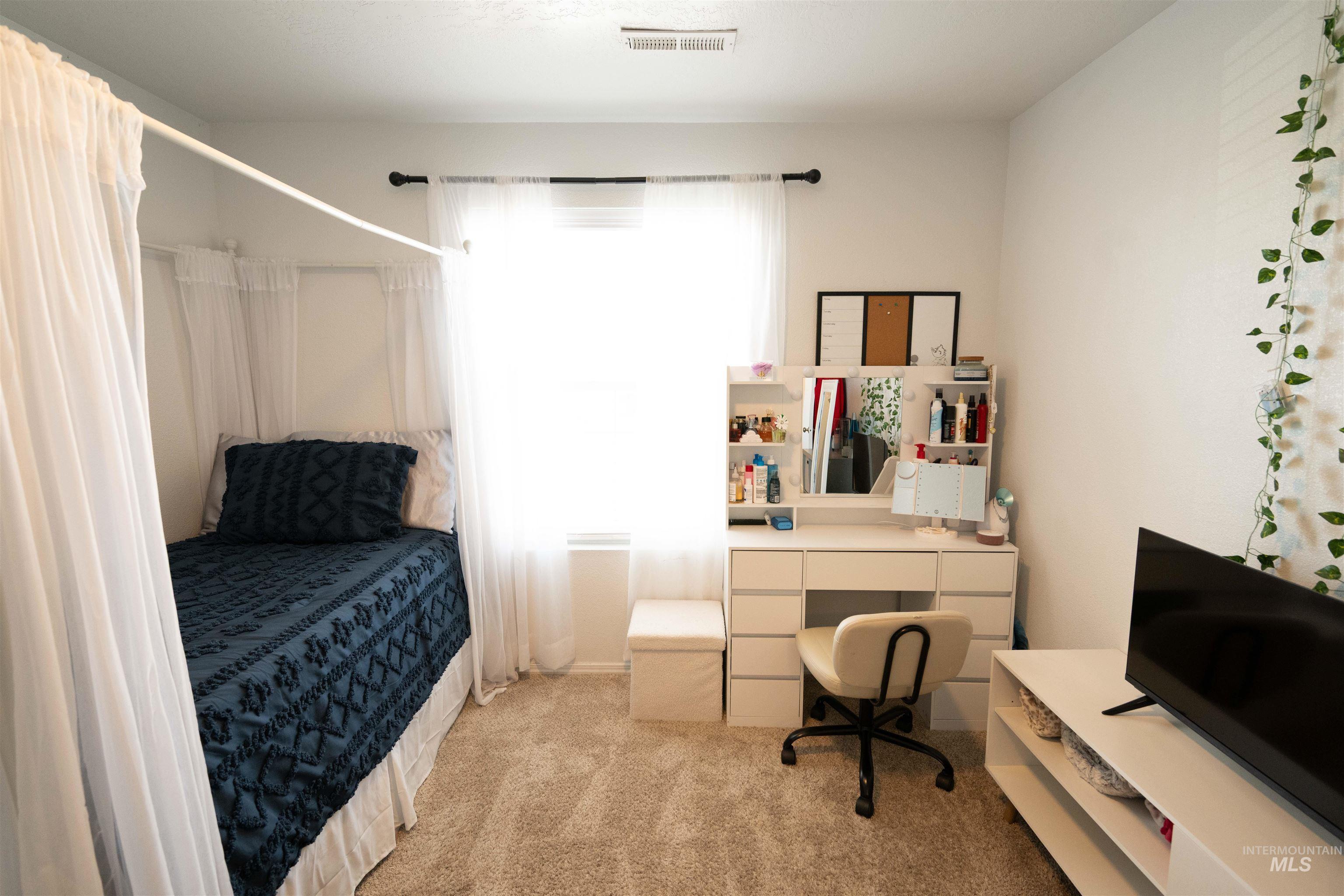 1660 SW Levant Way, Mountain Home, Idaho 83647, 4 Bedrooms, 2.5 Bathrooms, Residential For Sale, Price $460,000,MLS 98978863