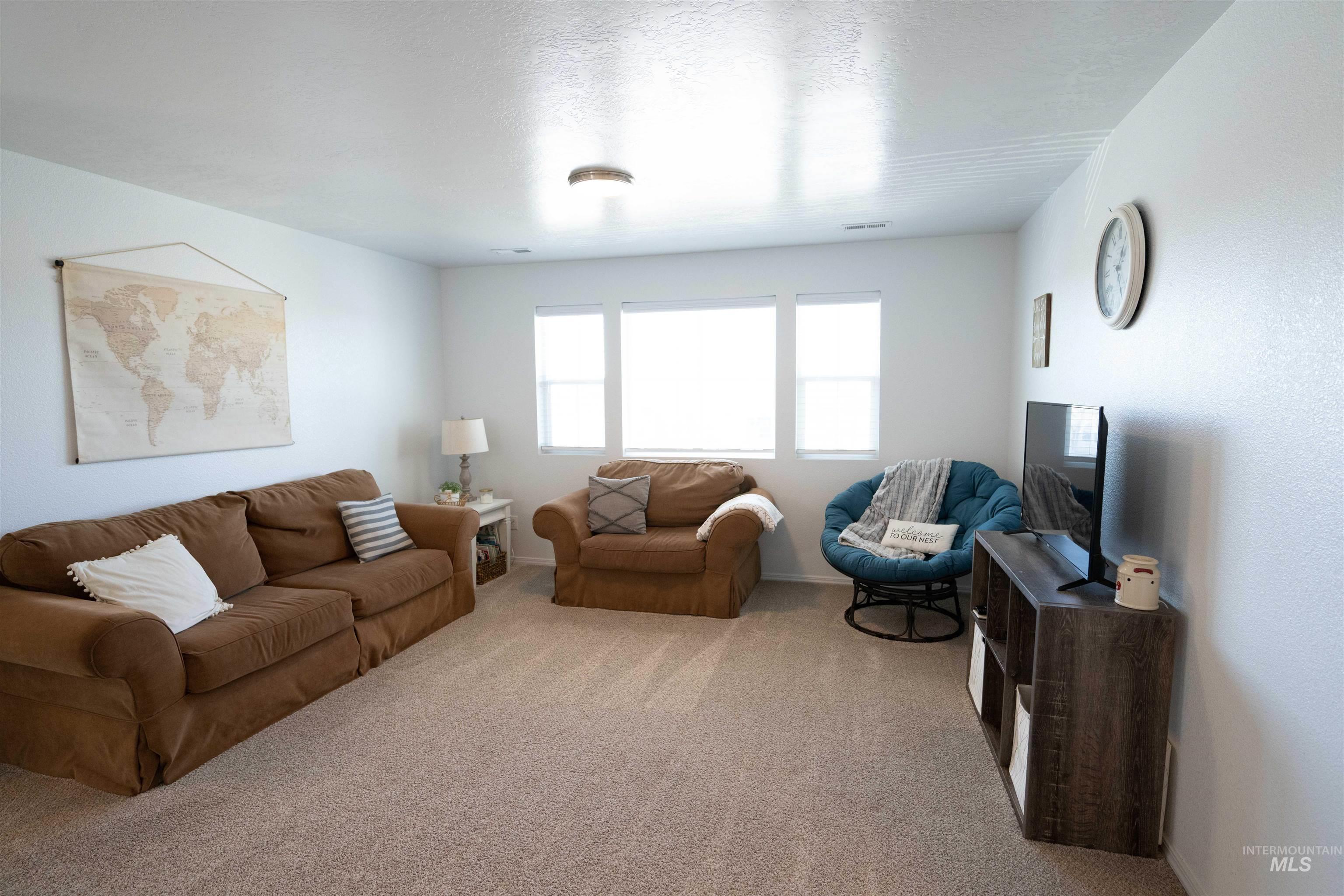 1660 SW Levant Way, Mountain Home, Idaho 83647, 4 Bedrooms, 2.5 Bathrooms, Residential For Sale, Price $460,000,MLS 98978863