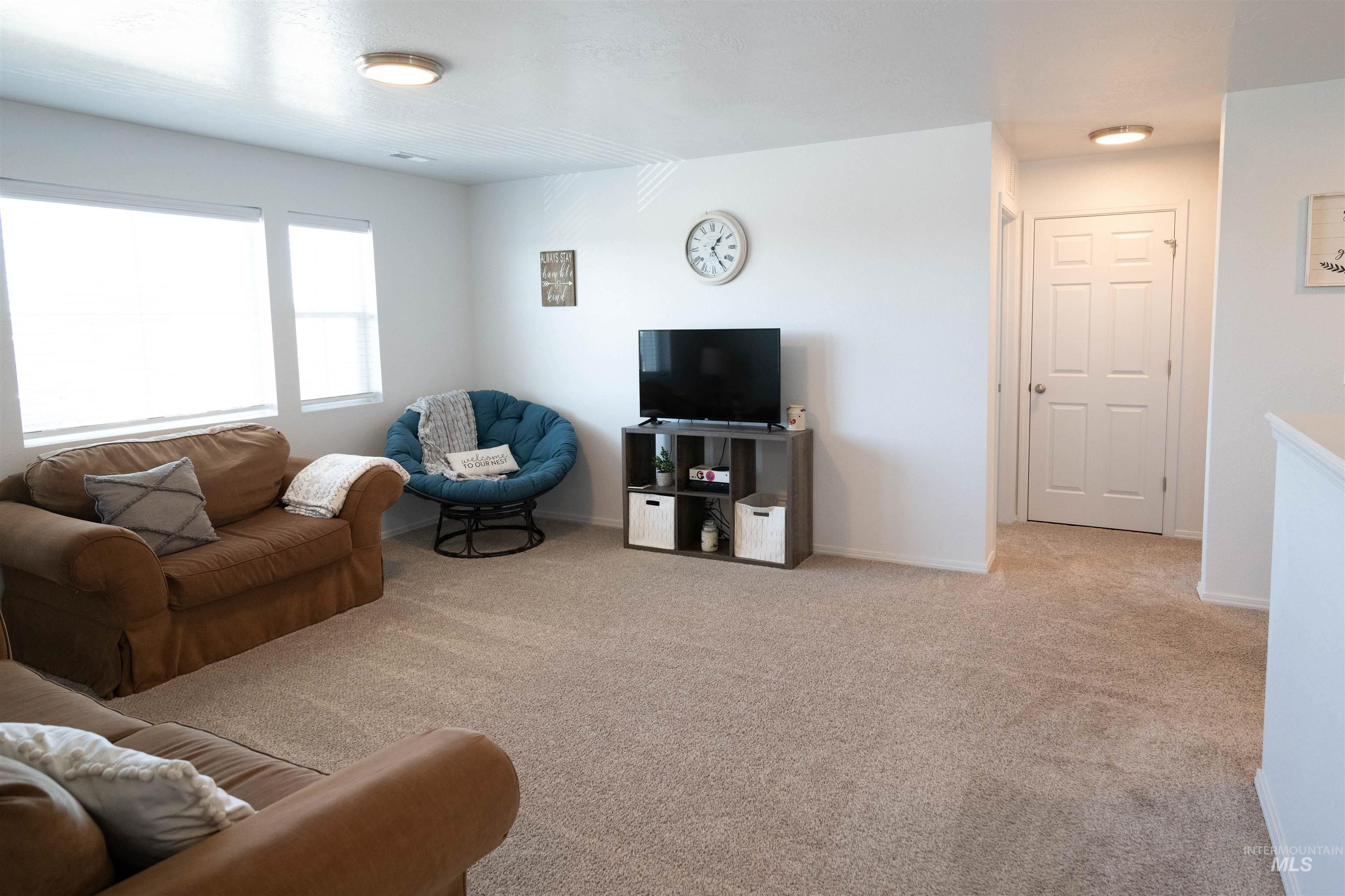 1660 SW Levant Way, Mountain Home, Idaho 83647, 4 Bedrooms, 2.5 Bathrooms, Residential For Sale, Price $460,000,MLS 98978863