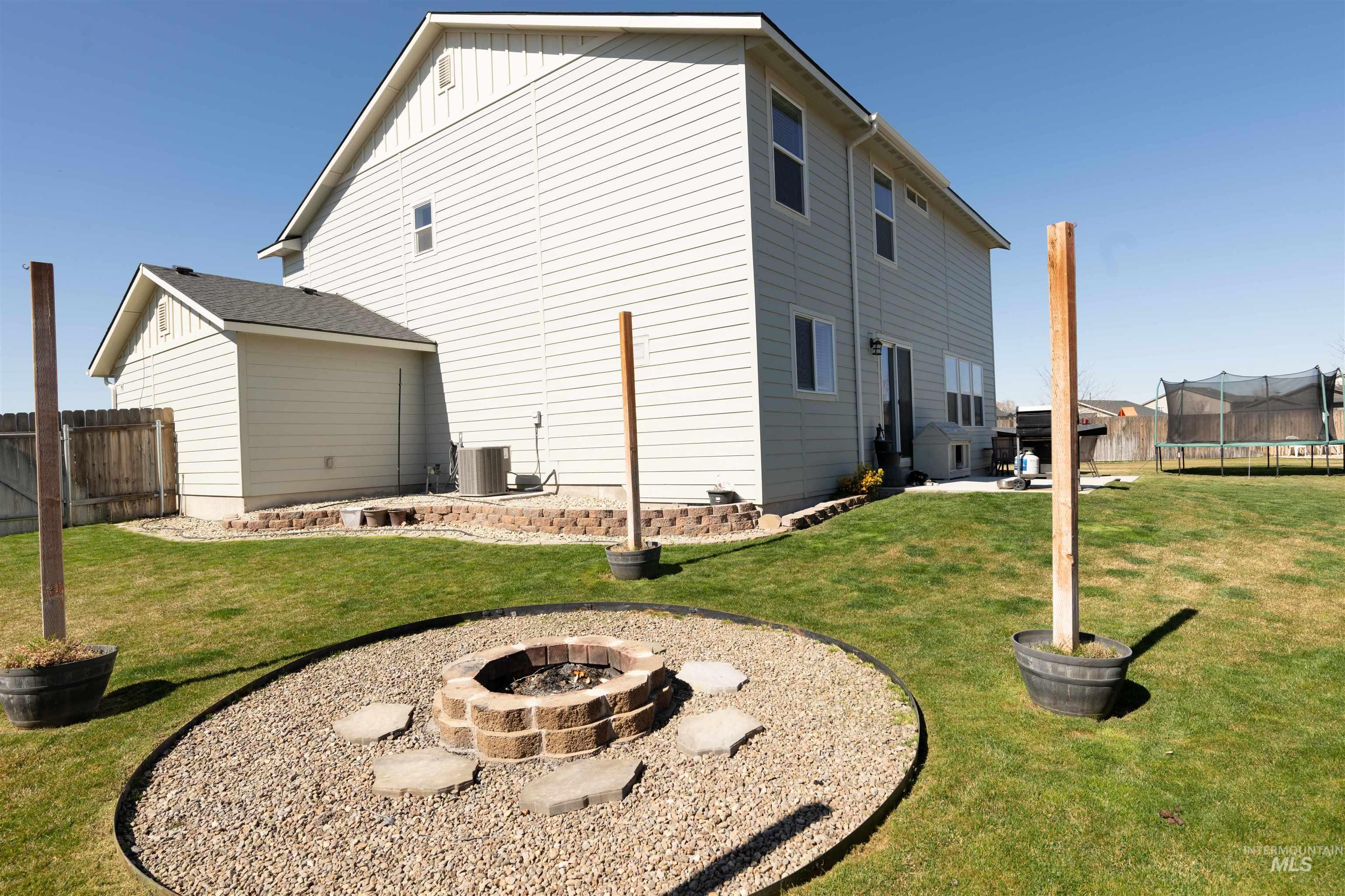 1660 SW Levant Way, Mountain Home, Idaho 83647, 4 Bedrooms, 2.5 Bathrooms, Residential For Sale, Price $460,000,MLS 98978863