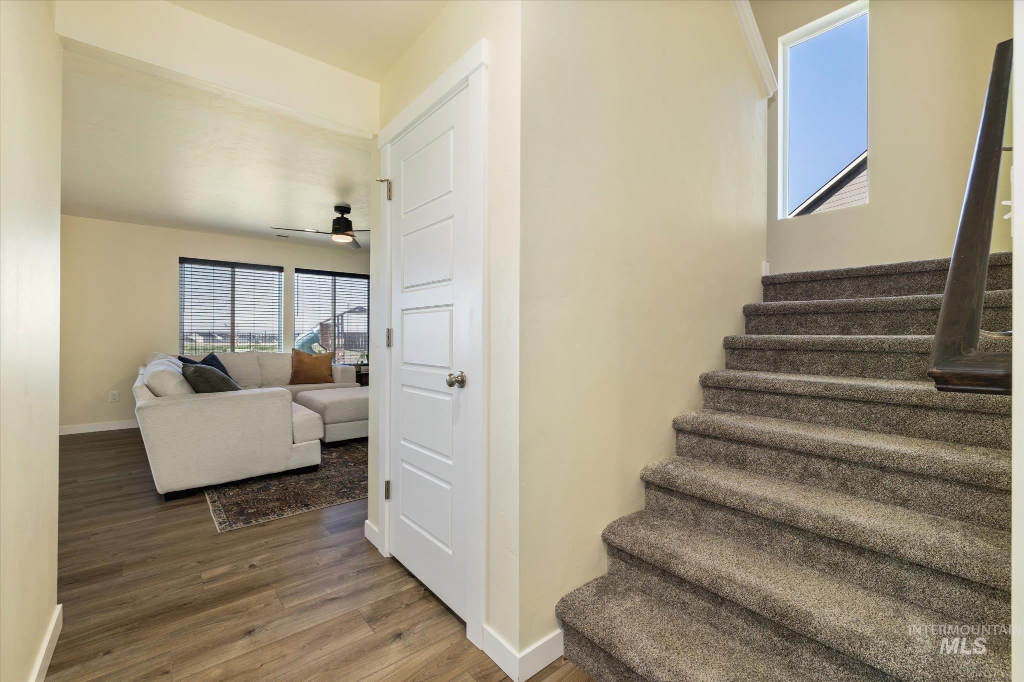 6855 S Dedication Way, Meridian, Idaho 83642, 4 Bedrooms, 2.5 Bathrooms, Residential For Sale, Price $479,997,MLS 98978864