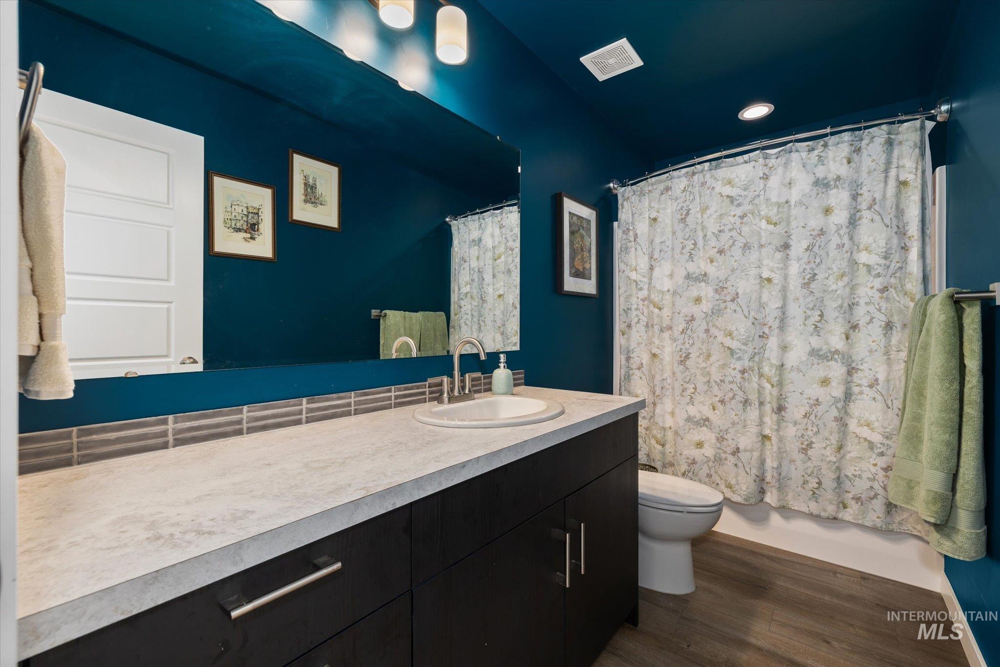 6855 S Dedication Way, Meridian, Idaho 83642, 4 Bedrooms, 2.5 Bathrooms, Residential For Sale, Price $479,997,MLS 98978864