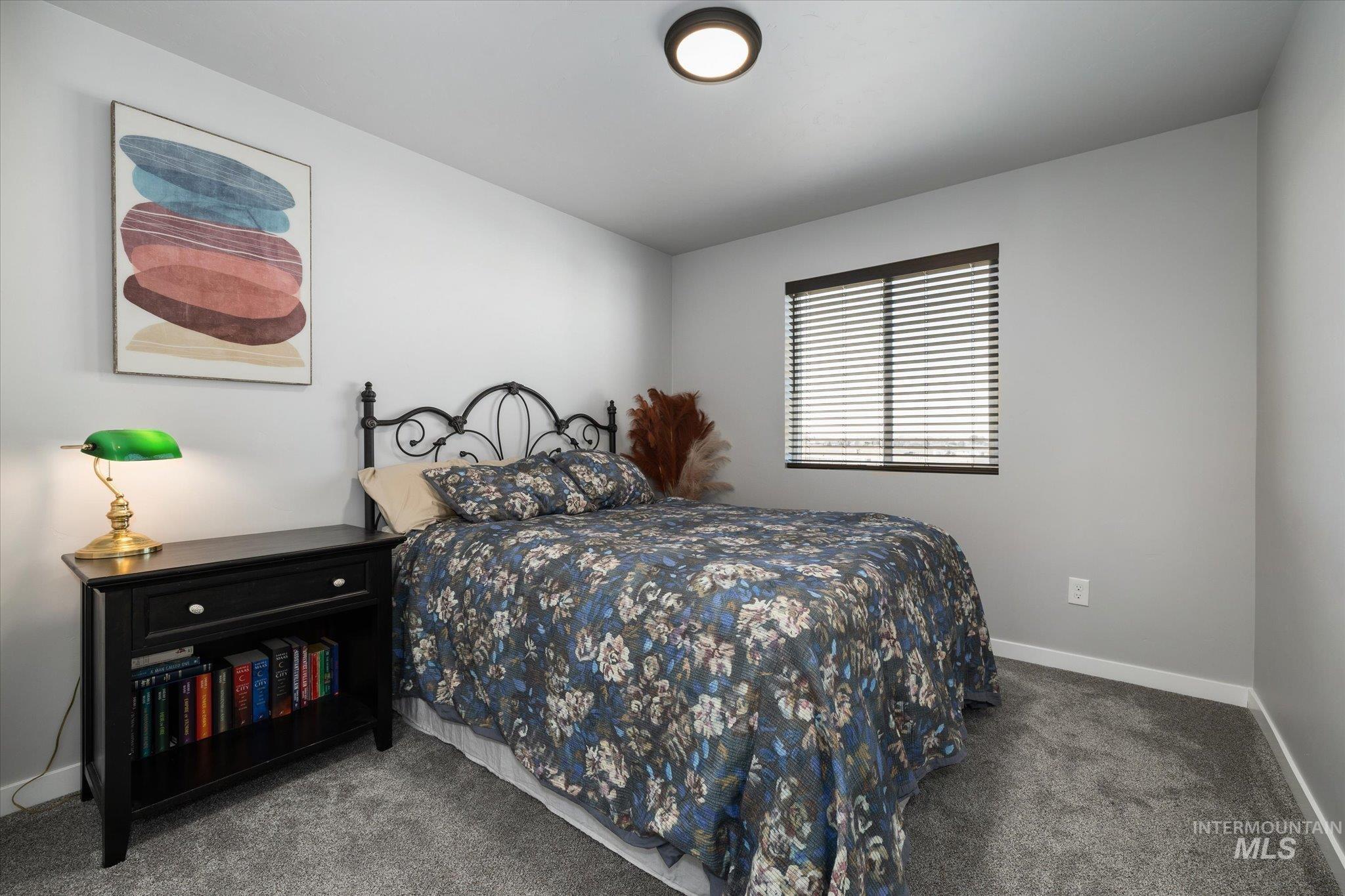 6855 S Dedication Way, Meridian, Idaho 83642, 4 Bedrooms, 2.5 Bathrooms, Residential For Sale, Price $479,997,MLS 98978864