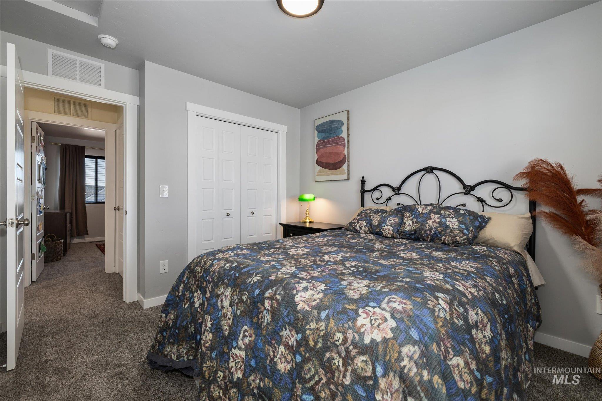 6855 S Dedication Way, Meridian, Idaho 83642, 4 Bedrooms, 2.5 Bathrooms, Residential For Sale, Price $479,997,MLS 98978864