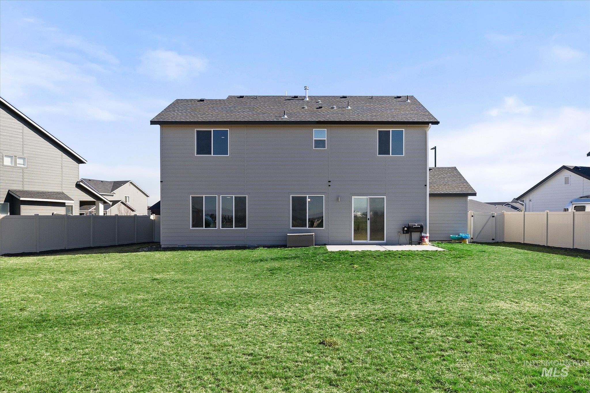 6855 S Dedication Way, Meridian, Idaho 83642, 4 Bedrooms, 2.5 Bathrooms, Residential For Sale, Price $479,997,MLS 98978864