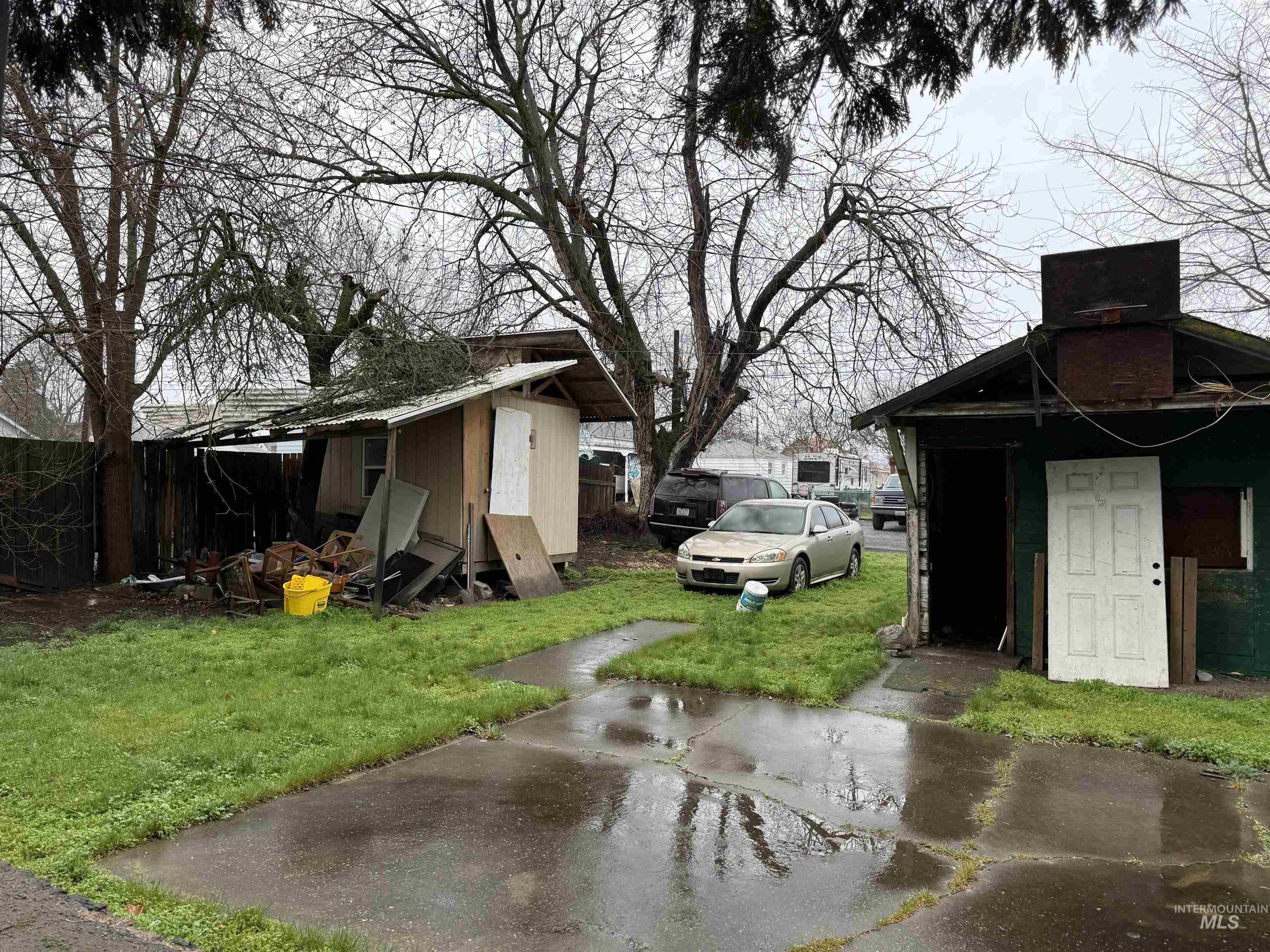 838 11th St., Clarkston, Washington 99403, 2 Bedrooms, 2 Bathrooms, Residential For Sale, Price $145,000,MLS 98978866