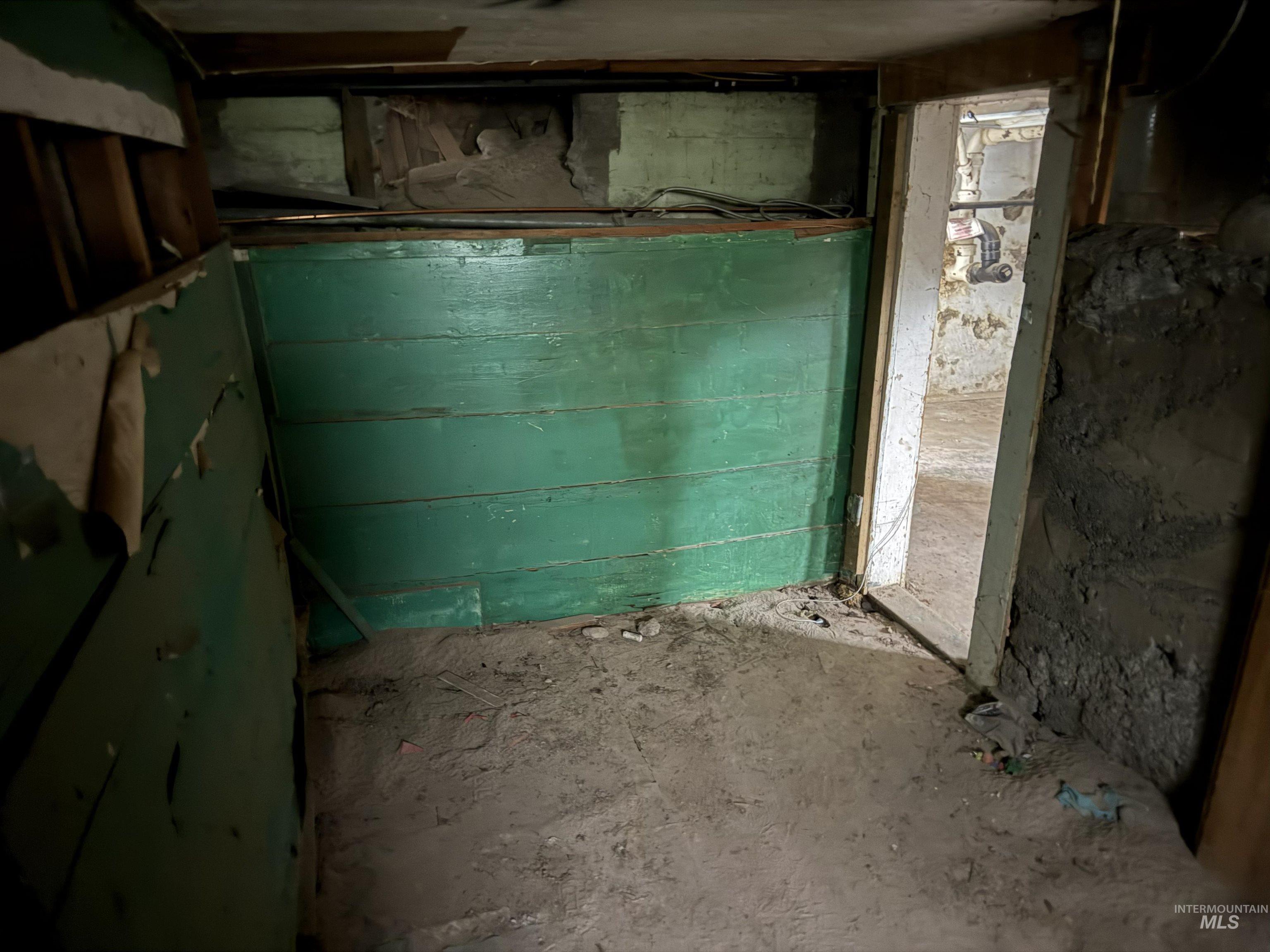 838 11th St., Clarkston, Washington 99403, 2 Bedrooms, 2 Bathrooms, Residential For Sale, Price $145,000,MLS 98978866